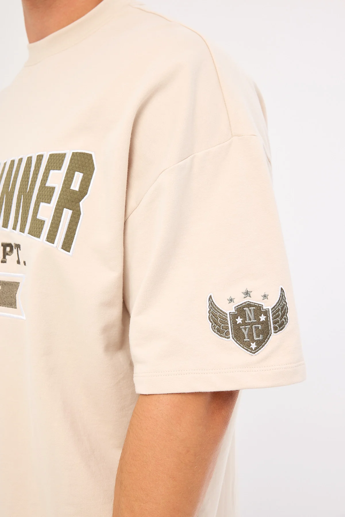 Front Runner Athletic Dept Tee Malt - Image 6