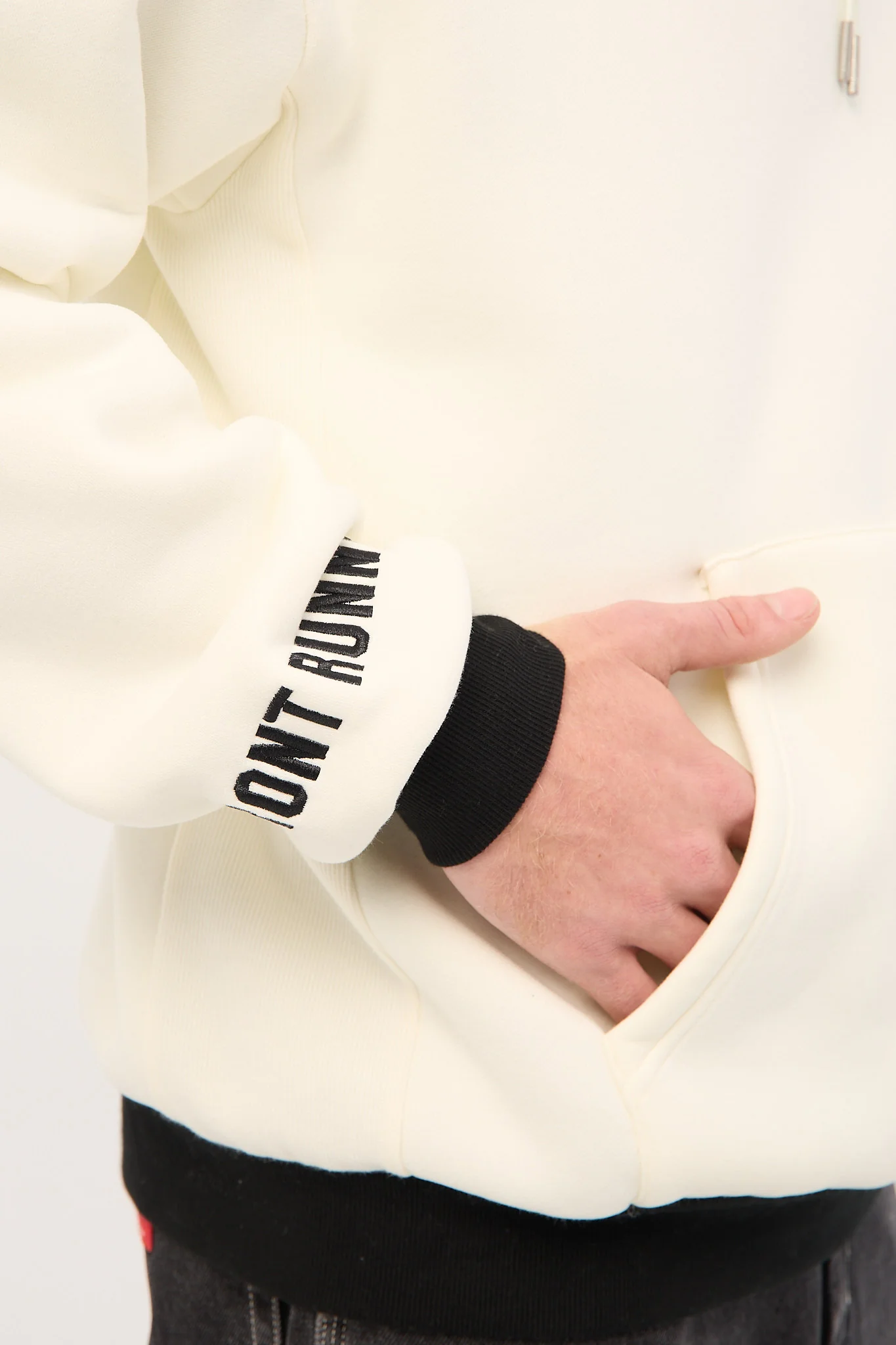Front Runner Evolved Classic Hoodie Vanilla - Image 7
