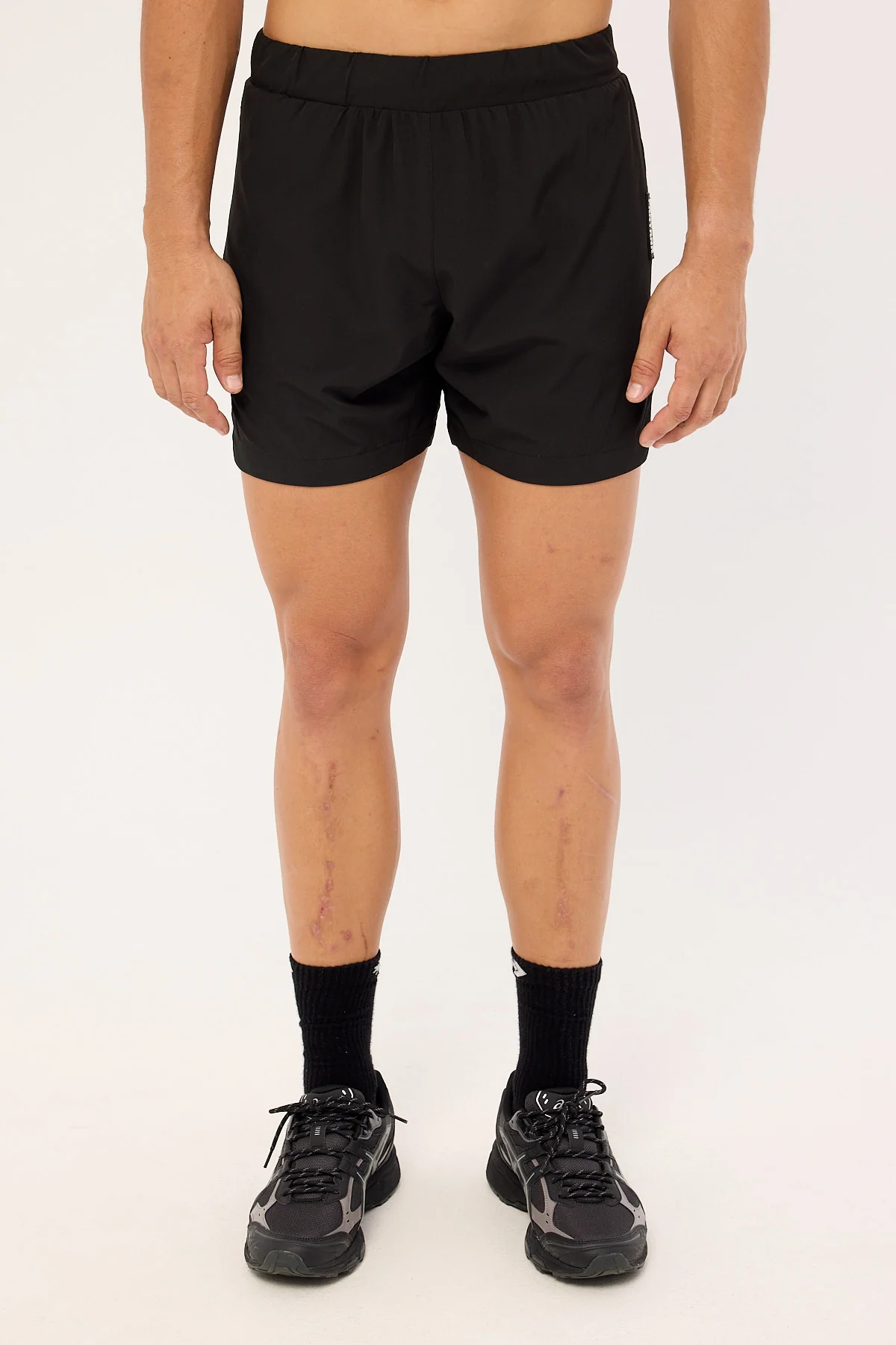 Front Runner Fracture Short Black - Image 8
