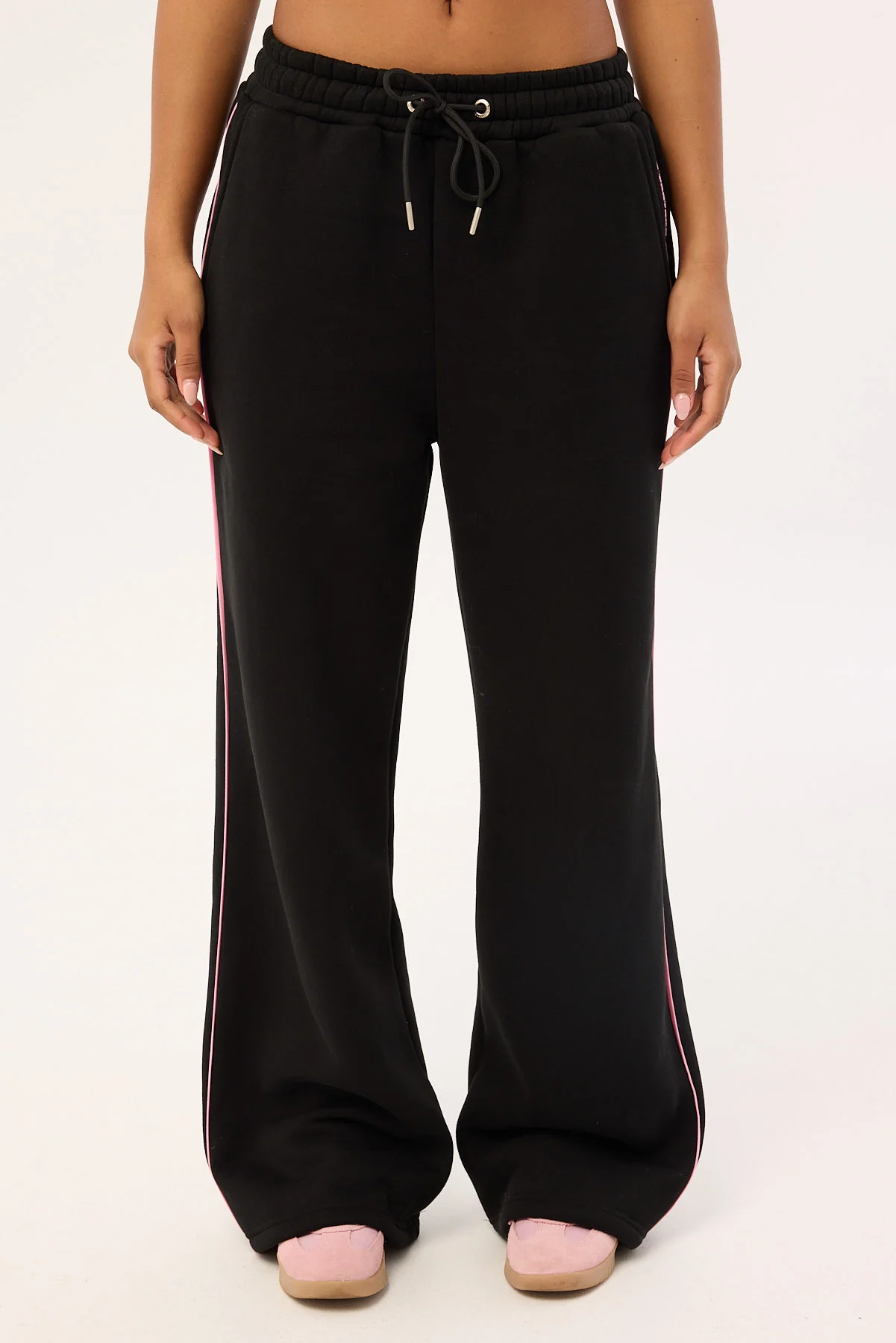 Front Runner FRNT RNR Wide Leg Sweat Pant Black - Image 9