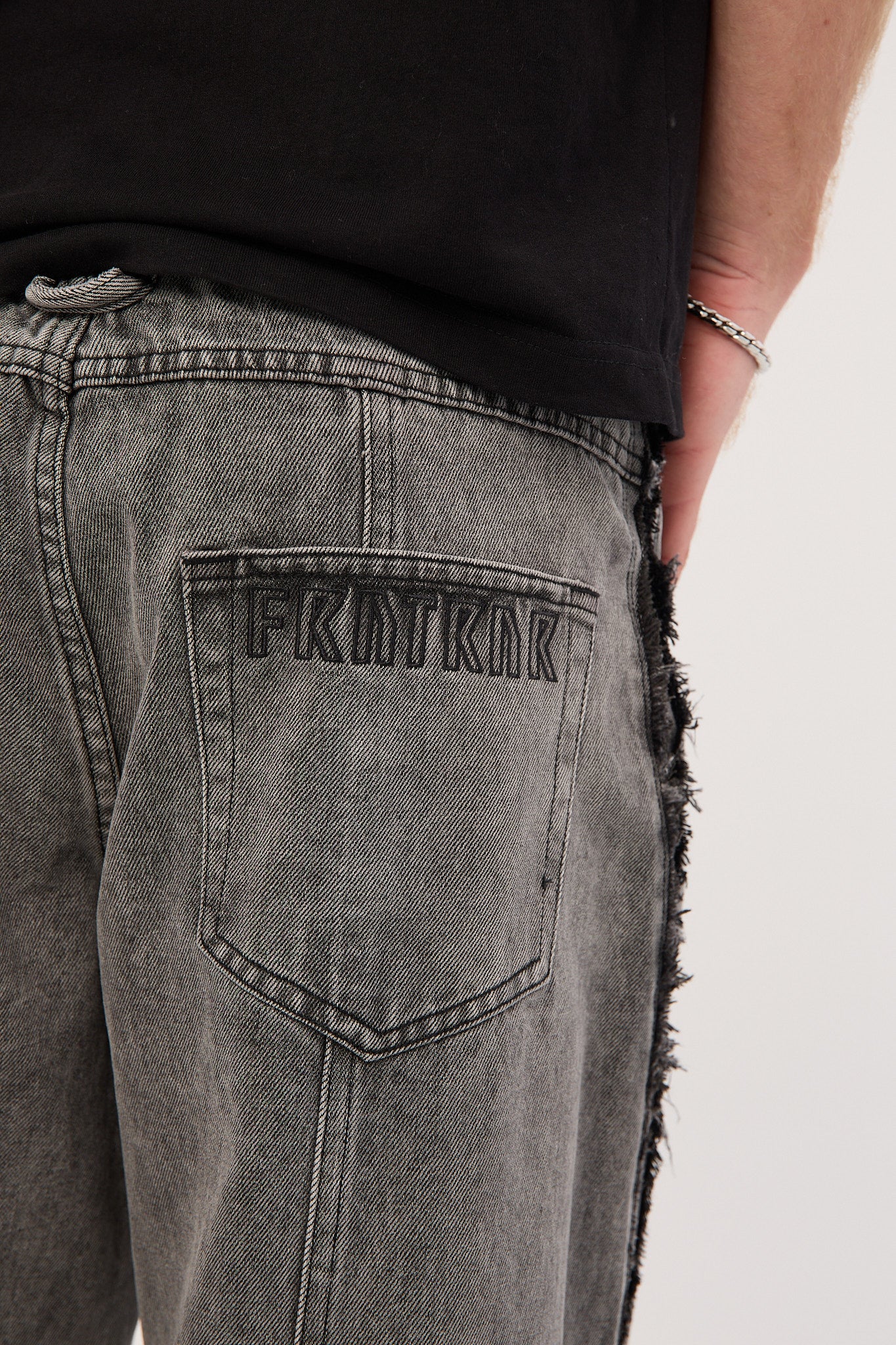Front Runner FRNTRNR Baggy Jean Washed Black - Image 6