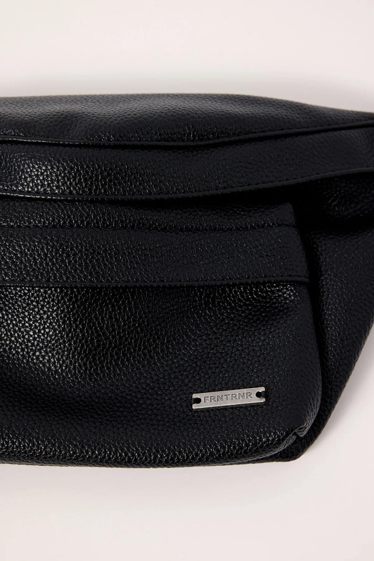 Front Runner FRNTRNR Leather Hip Bag Black - Image 2