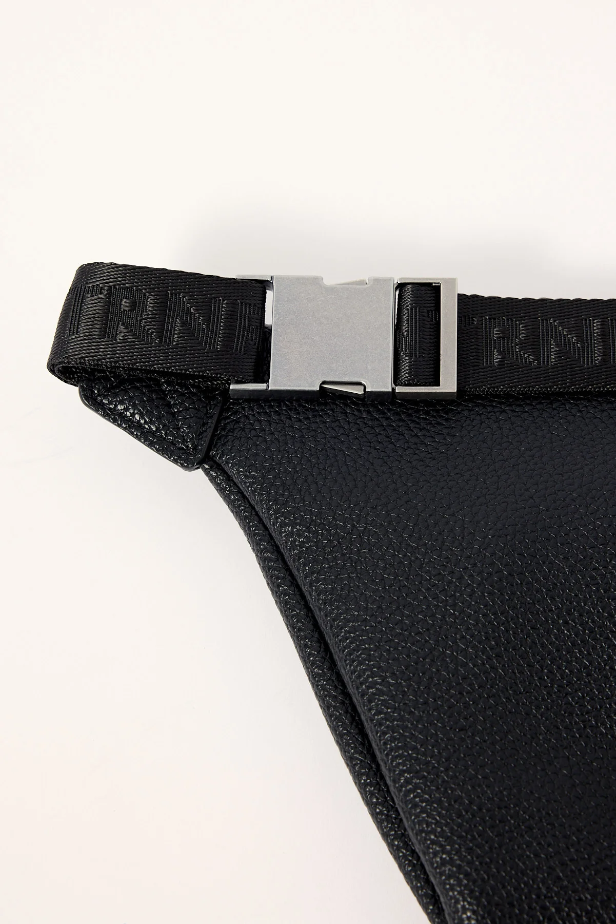 Front Runner FRNTRNR Leather Hip Bag Black - Image 4