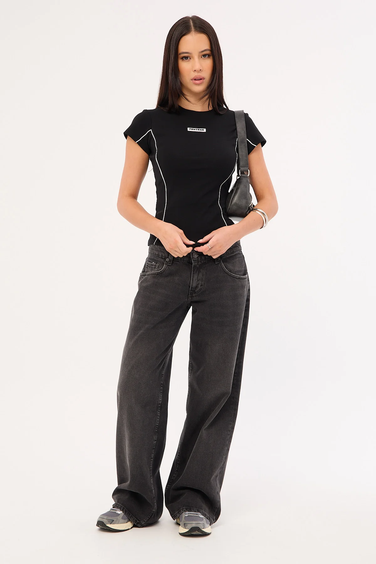 Front Runner FRNTRNR Nano Logo Tee Black - Image 2