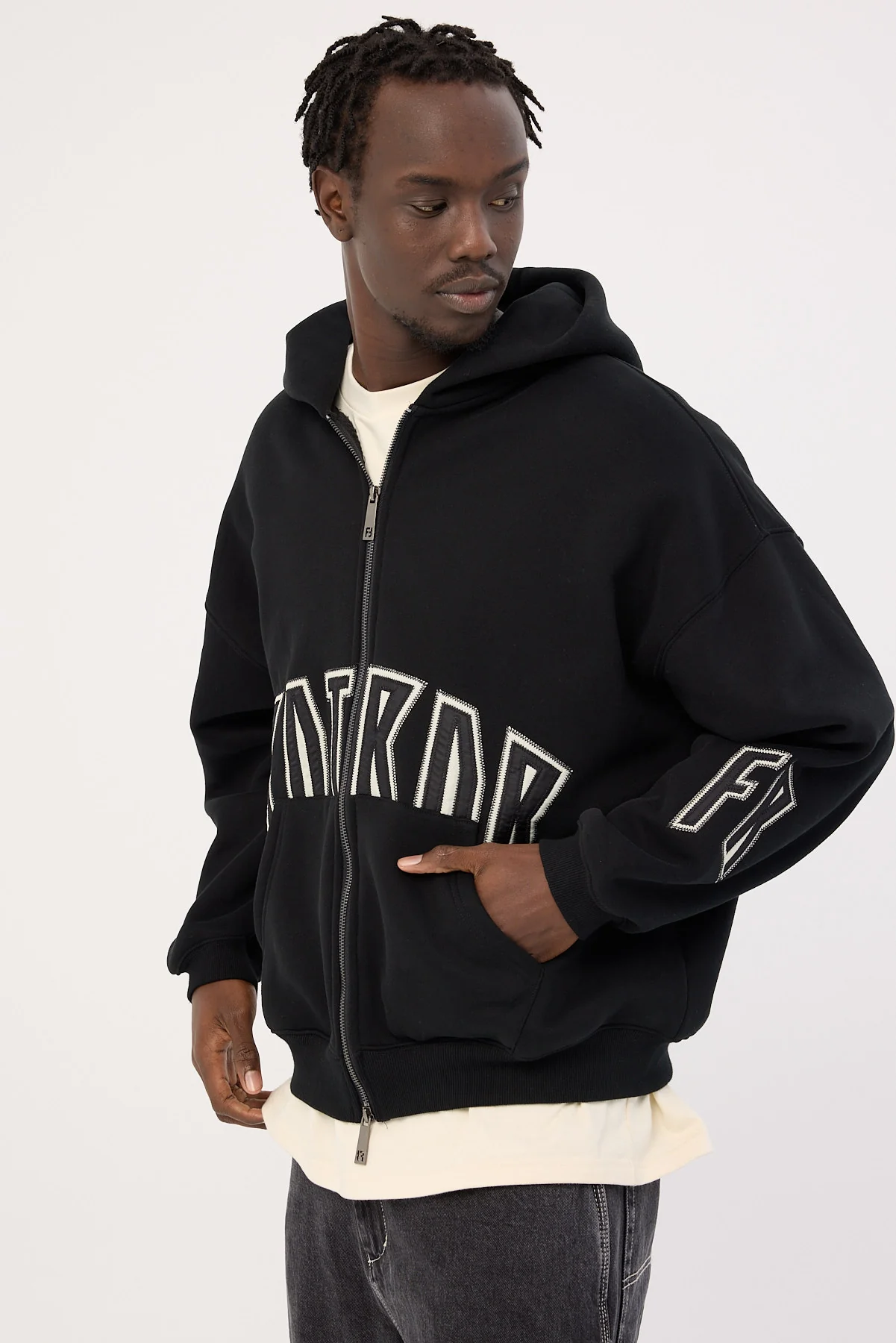 Front Runner FRNTRNR Zip Hoodie Black - Image 5