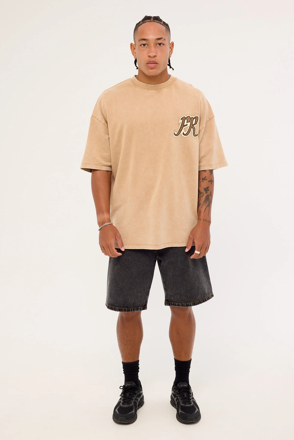 Front Runner Heritage Tee Tan Wash - Image 3