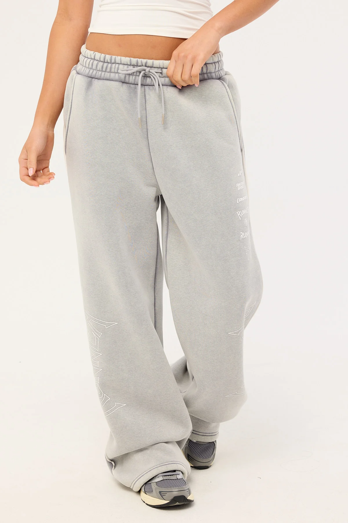 Front Runner Hypercore Wide Leg Tracke Pant Concrete - Image 3