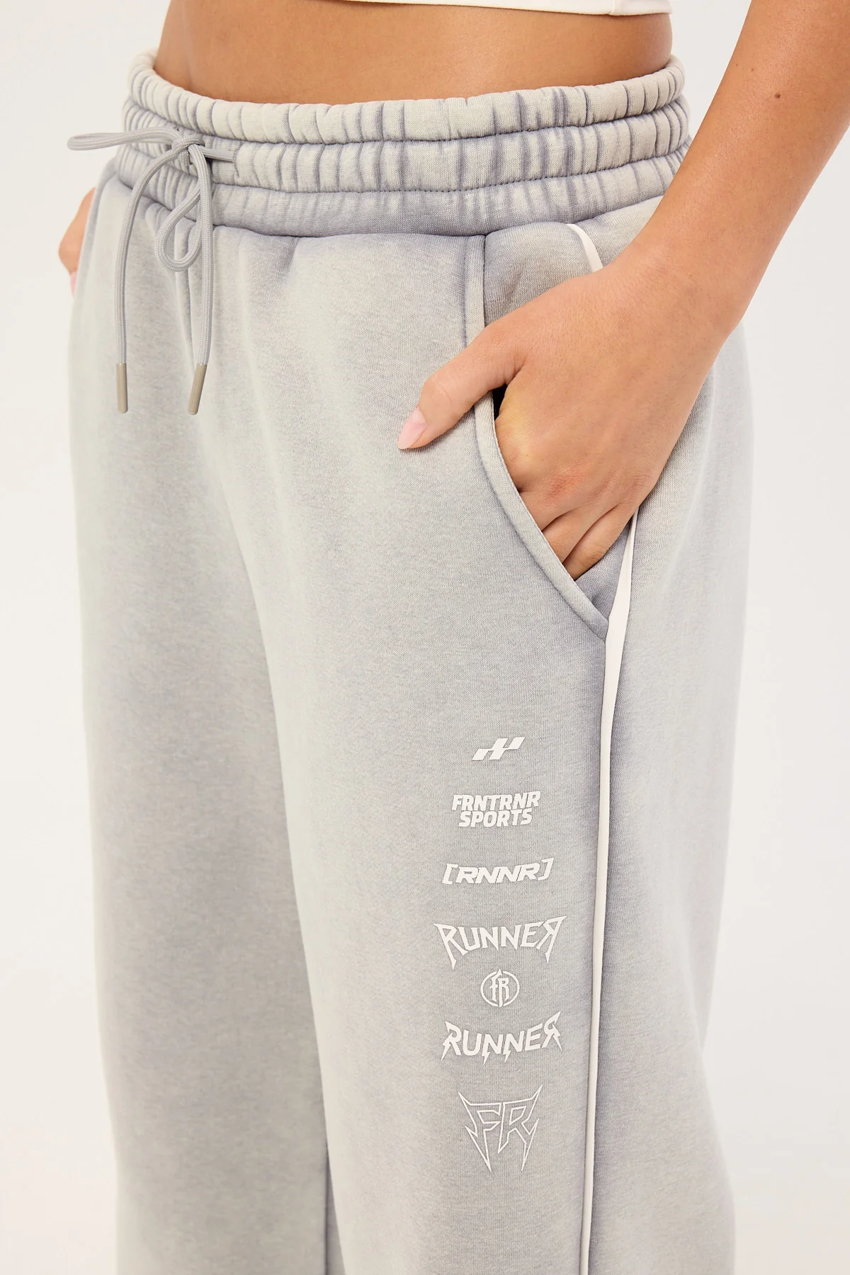 Front Runner Hypercore Wide Leg Tracke Pant Concrete - Image 6
