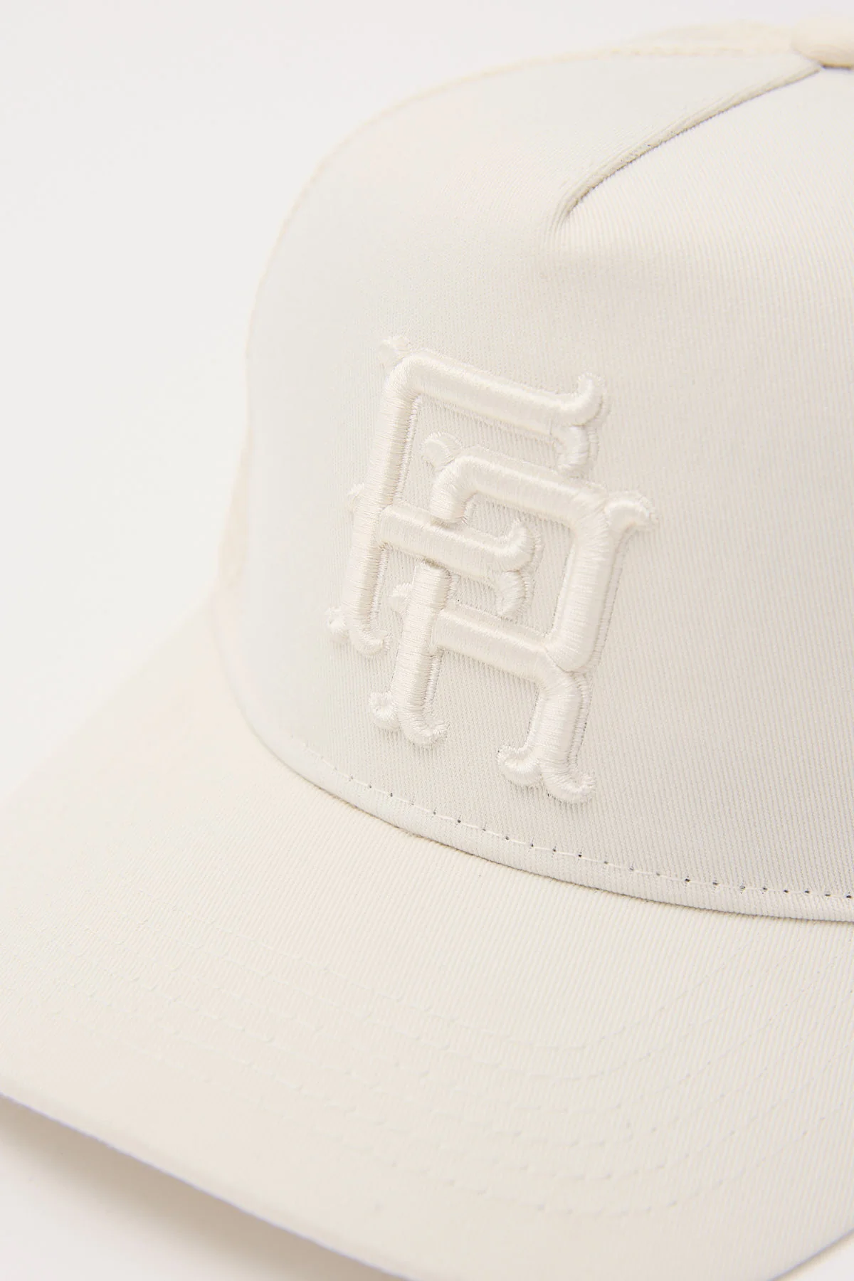 Front Runner Legends Division Cap Vanilla - Image 3