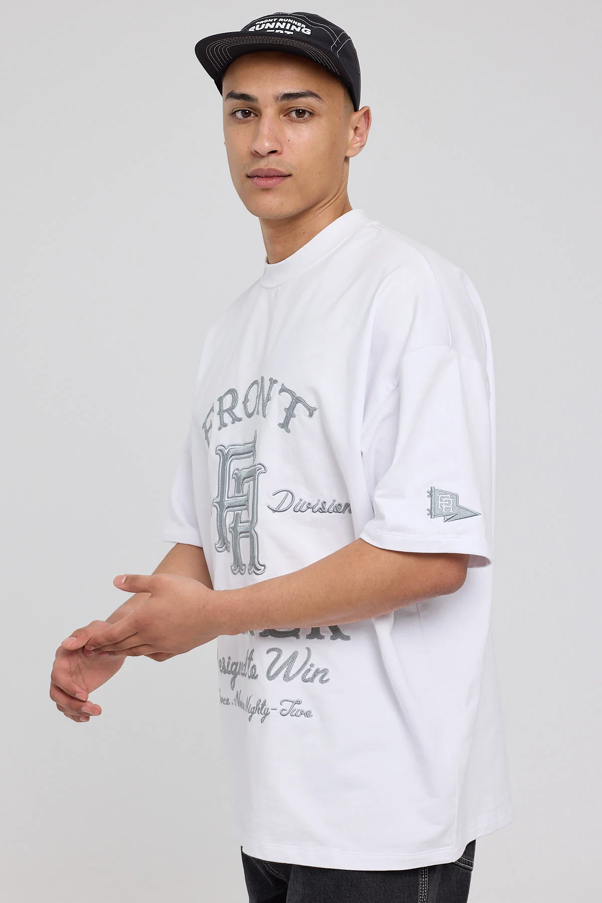 Front Runner Legends Division Tee White - Image 3
