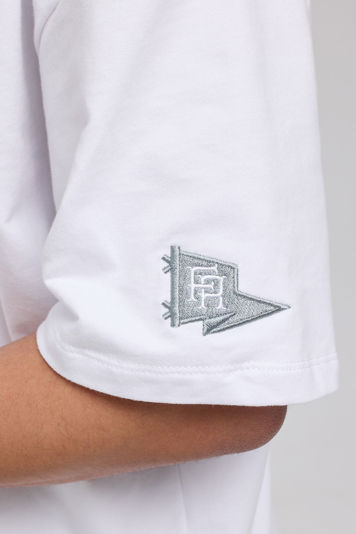 Front Runner Legends Division Tee White - Image 6