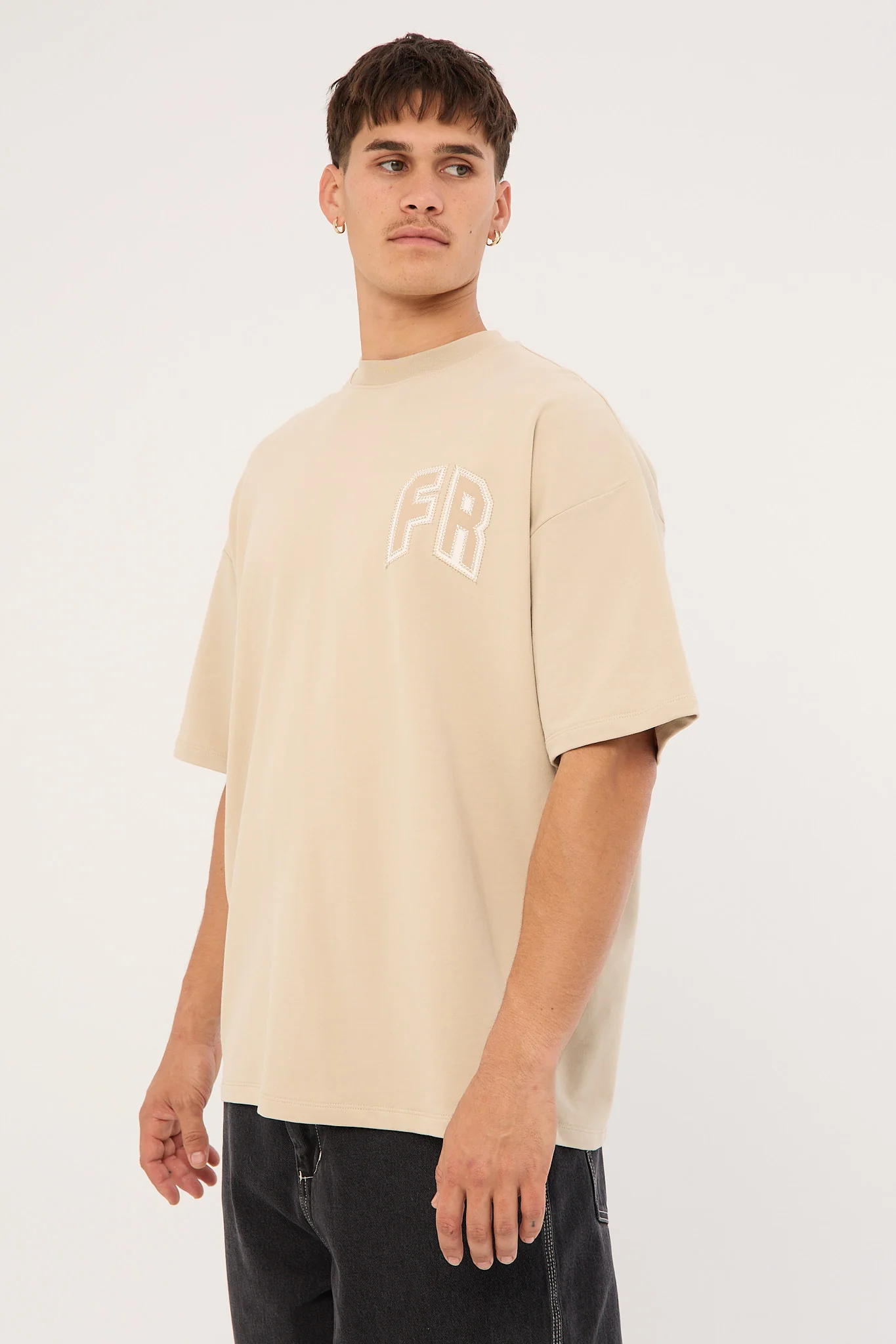 Front Runner Modern Classic Tee Malt - Image 7