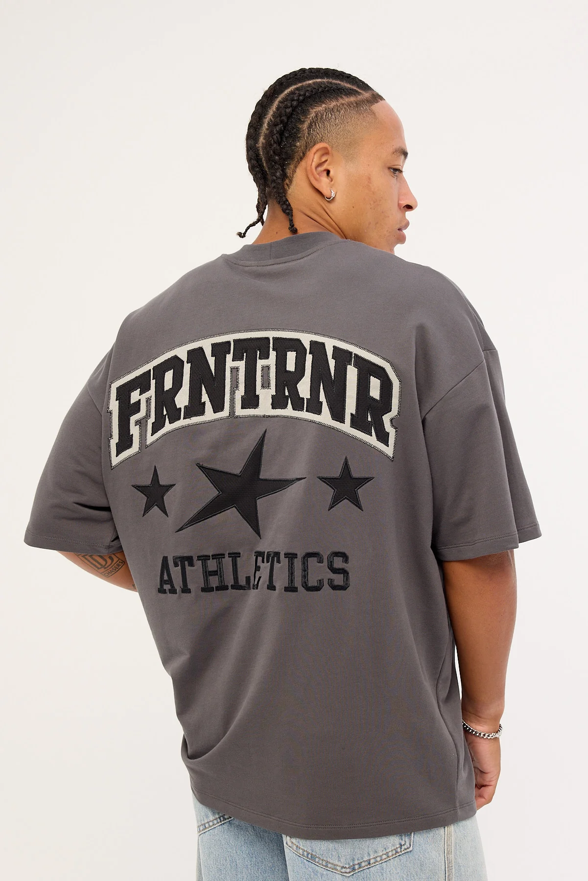 Front Runner Resilience Tee Charcoal - Image 5