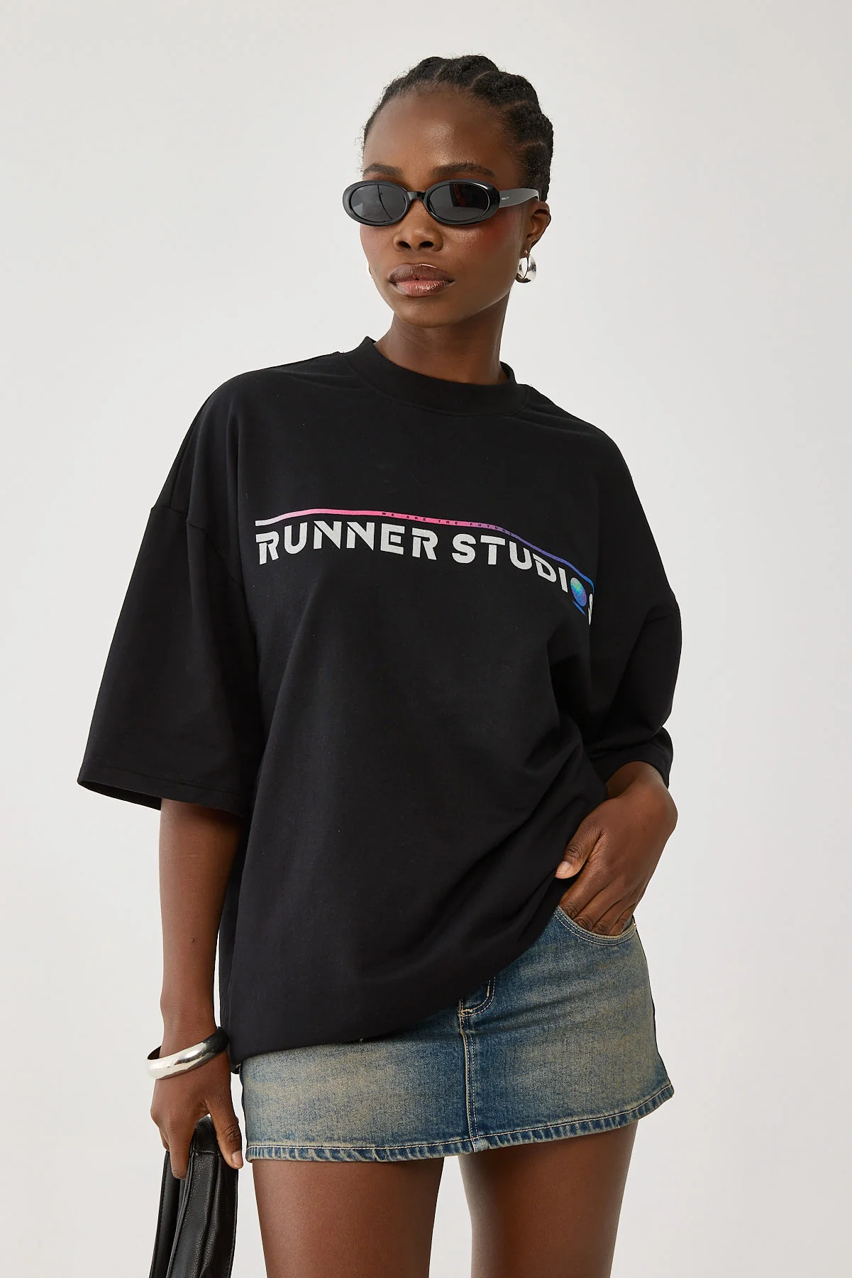 Front Runner Runner Studios Tee Black - Image 3