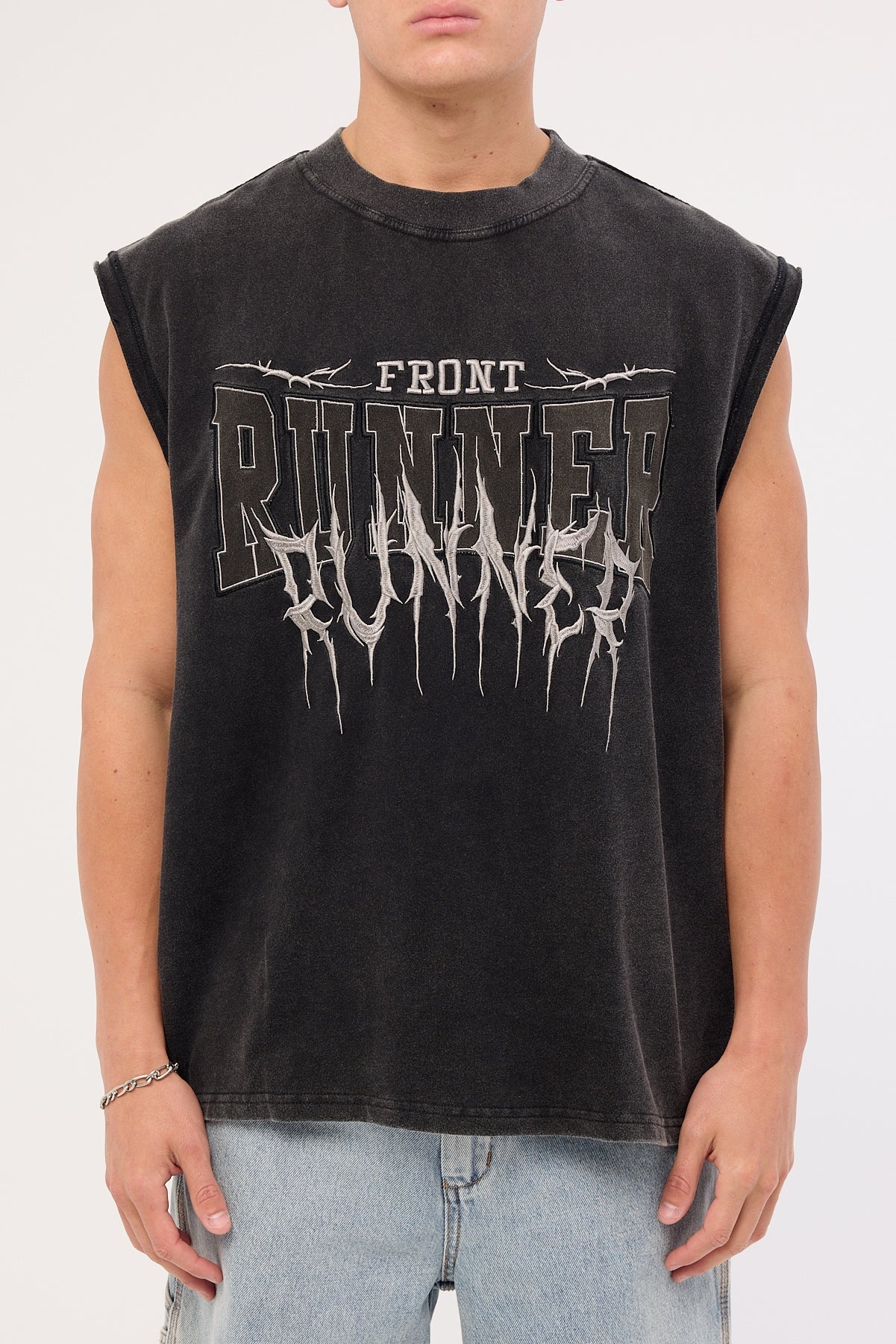 Front Runner Runner Tattoo Muscle Washed Black - Image 6