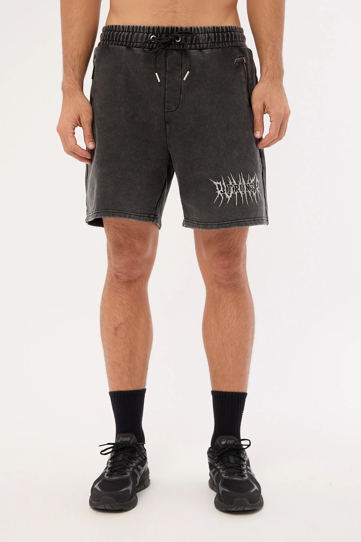 Front Runner Runner Tattoo Short Washed Black - Image 9