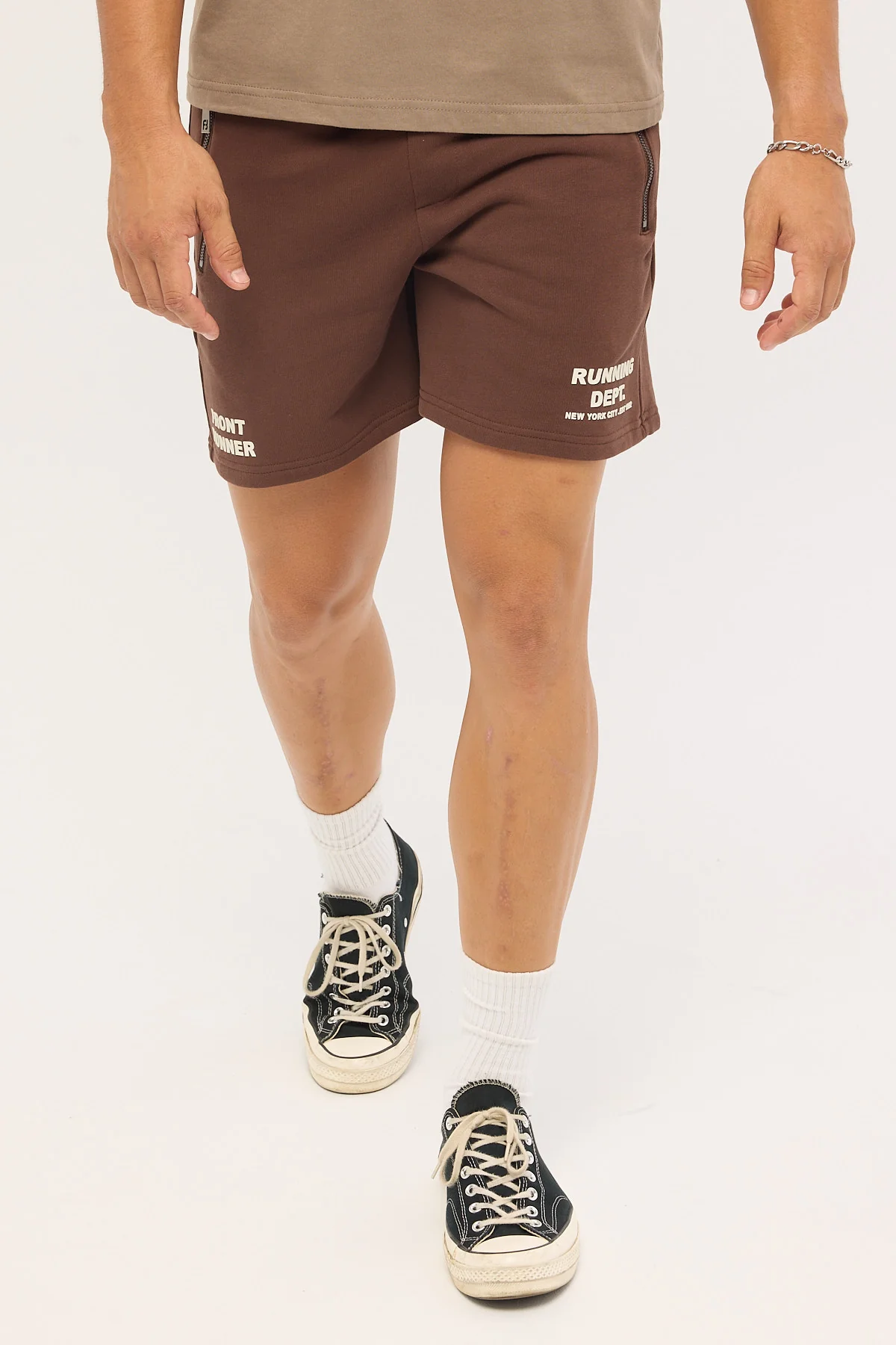 Front Runner Running Dept Shorts Chocolate - Image 2
