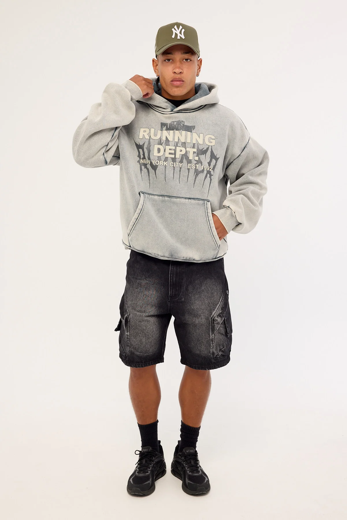 Front Runner Tribal Dept Hoodie Concrete - Image 2