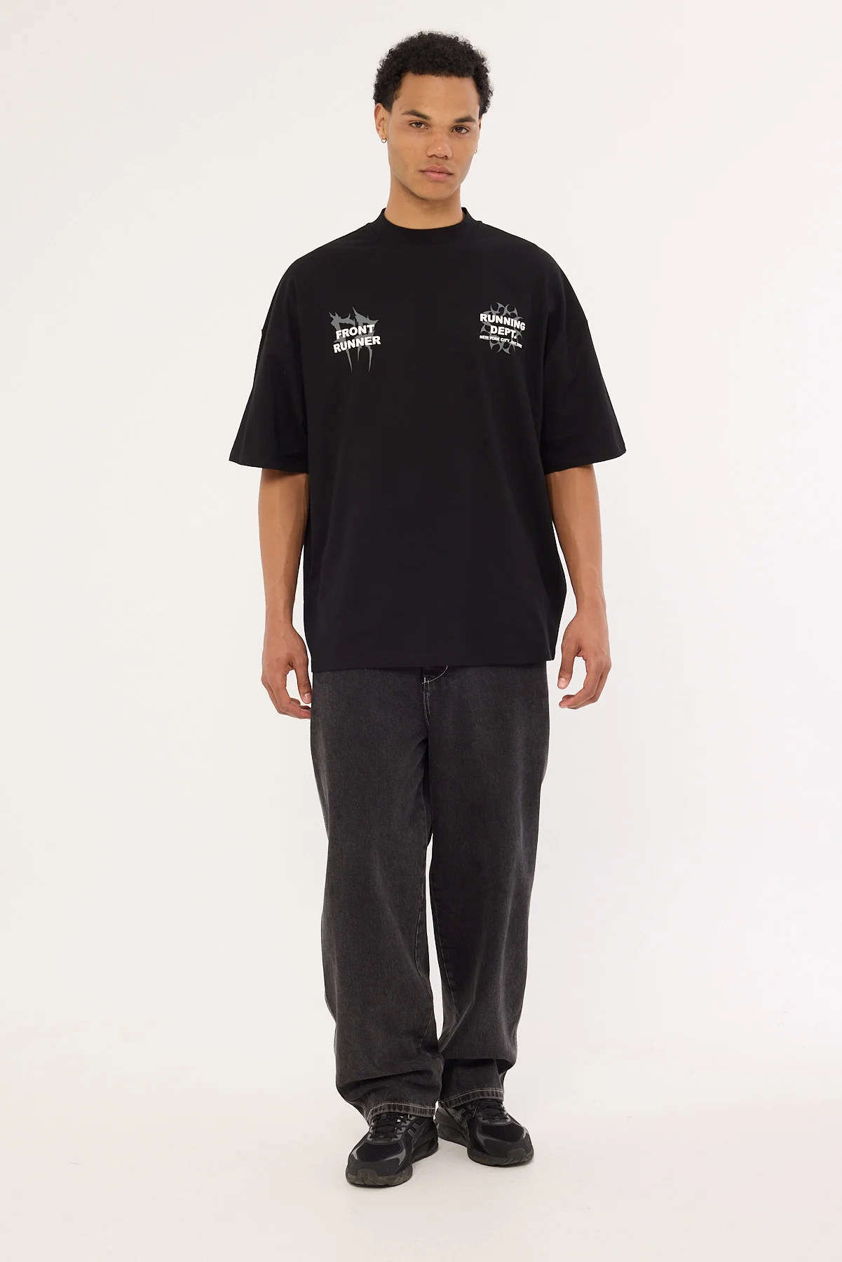 Front Runner Tribal Dept Tee Graphite - Image 3