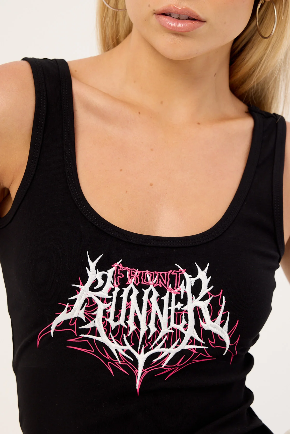 Front Runner Tribal Shadow Tank Black - Image 5