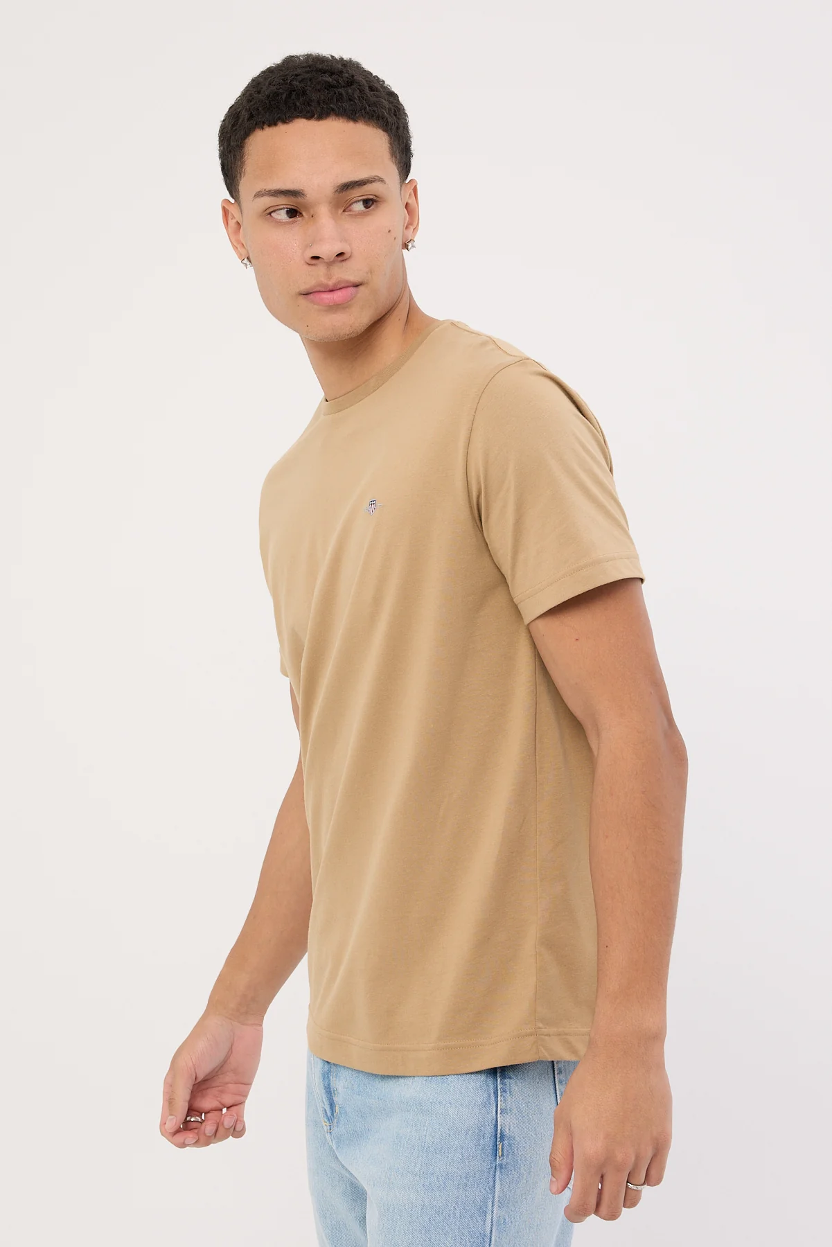 Gant Reg Sheild SS T-Shirt Warm Khaki - Image 4