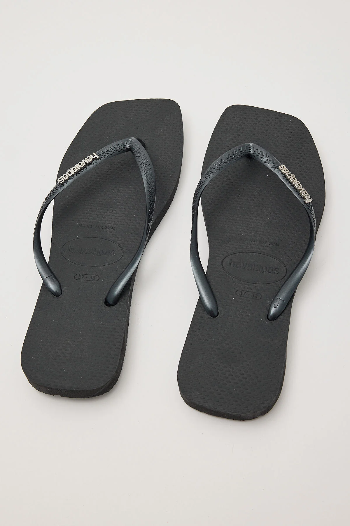 Havaianas Slim Square Logo Metallic Thong Black Silver - Image 2