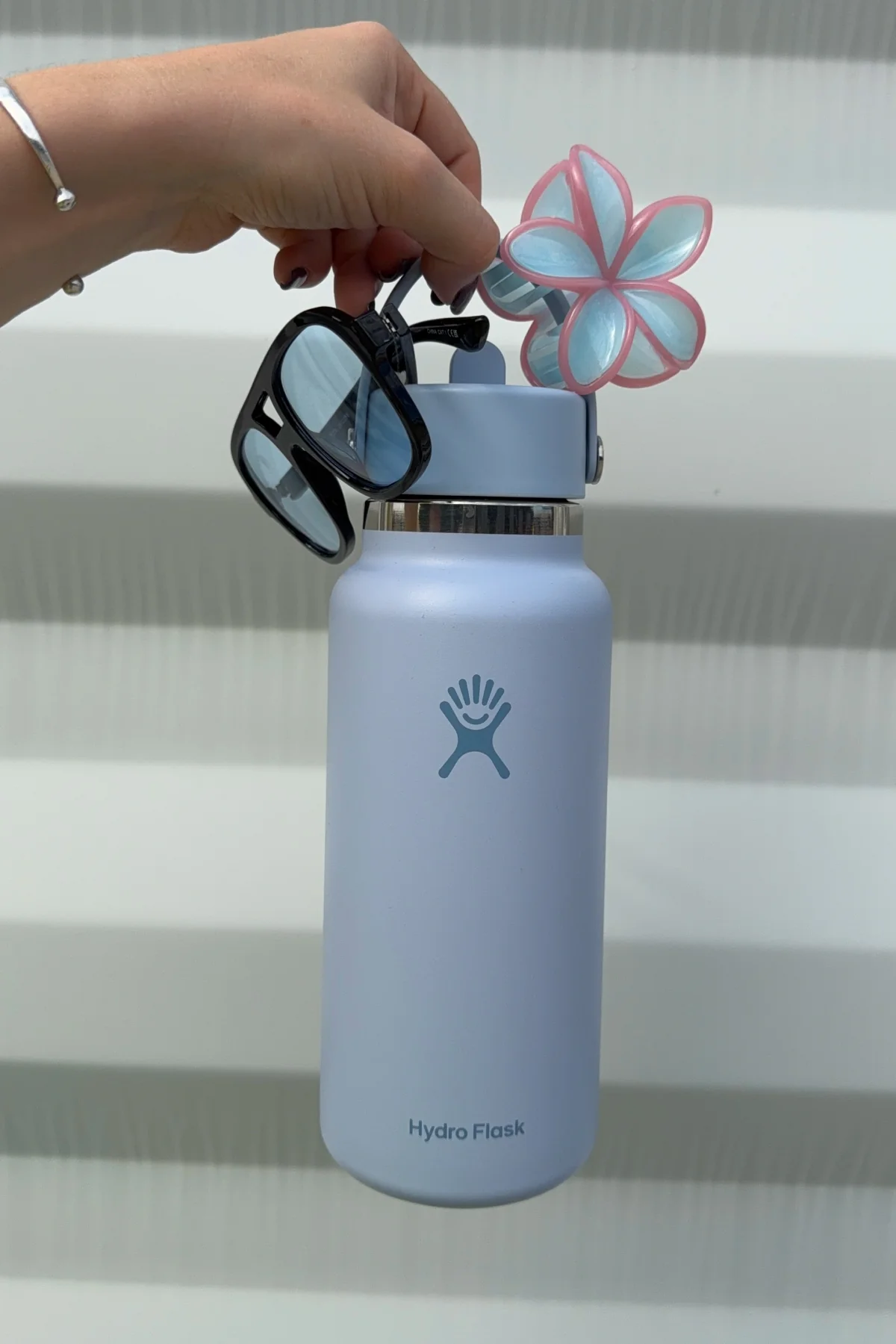 Hydroflask Wide Flex Straw Cap 32oz Reusable Bottle Surf
