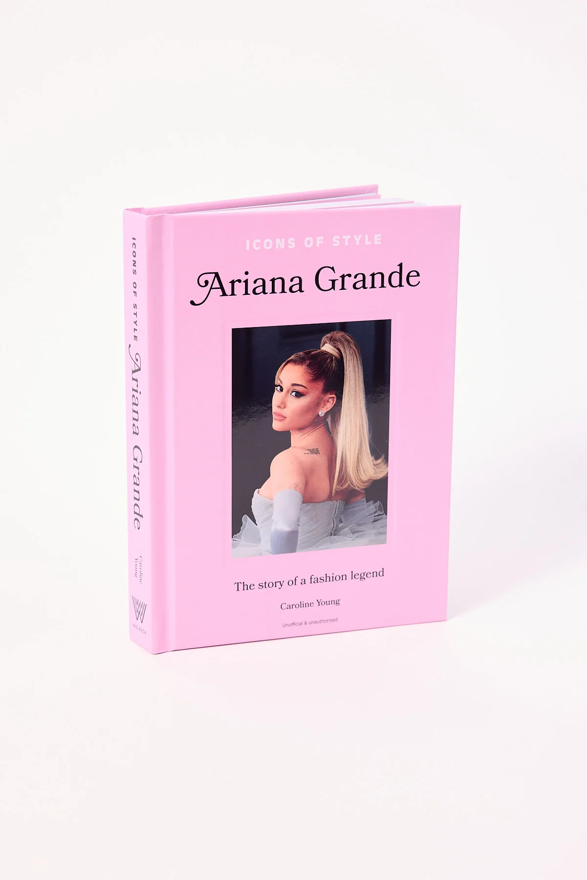 Icons of Style: Ariana Grande Multi - Image 2