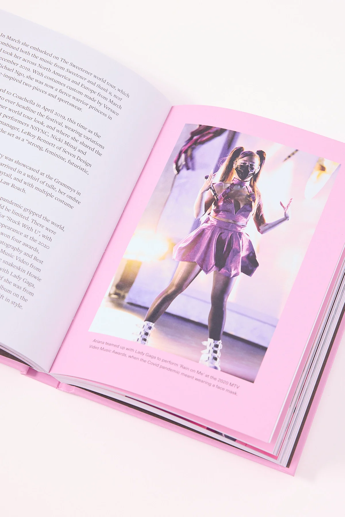 Icons of Style: Ariana Grande Multi - Image 3