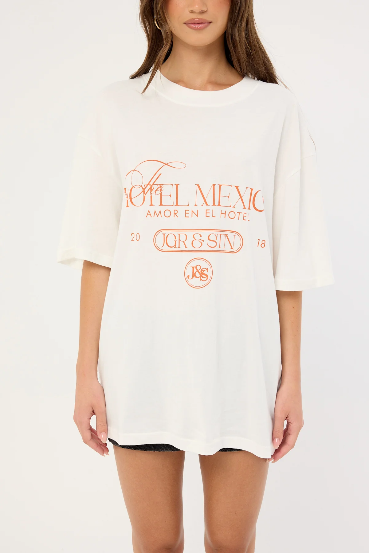 Jgr & Stn Hotel Mexico Oversized T-Shirt White - Image 6