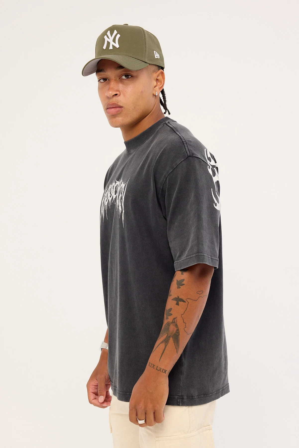 Kiss Chacey Cagey Oversized Tee Mineral Black - Image 4