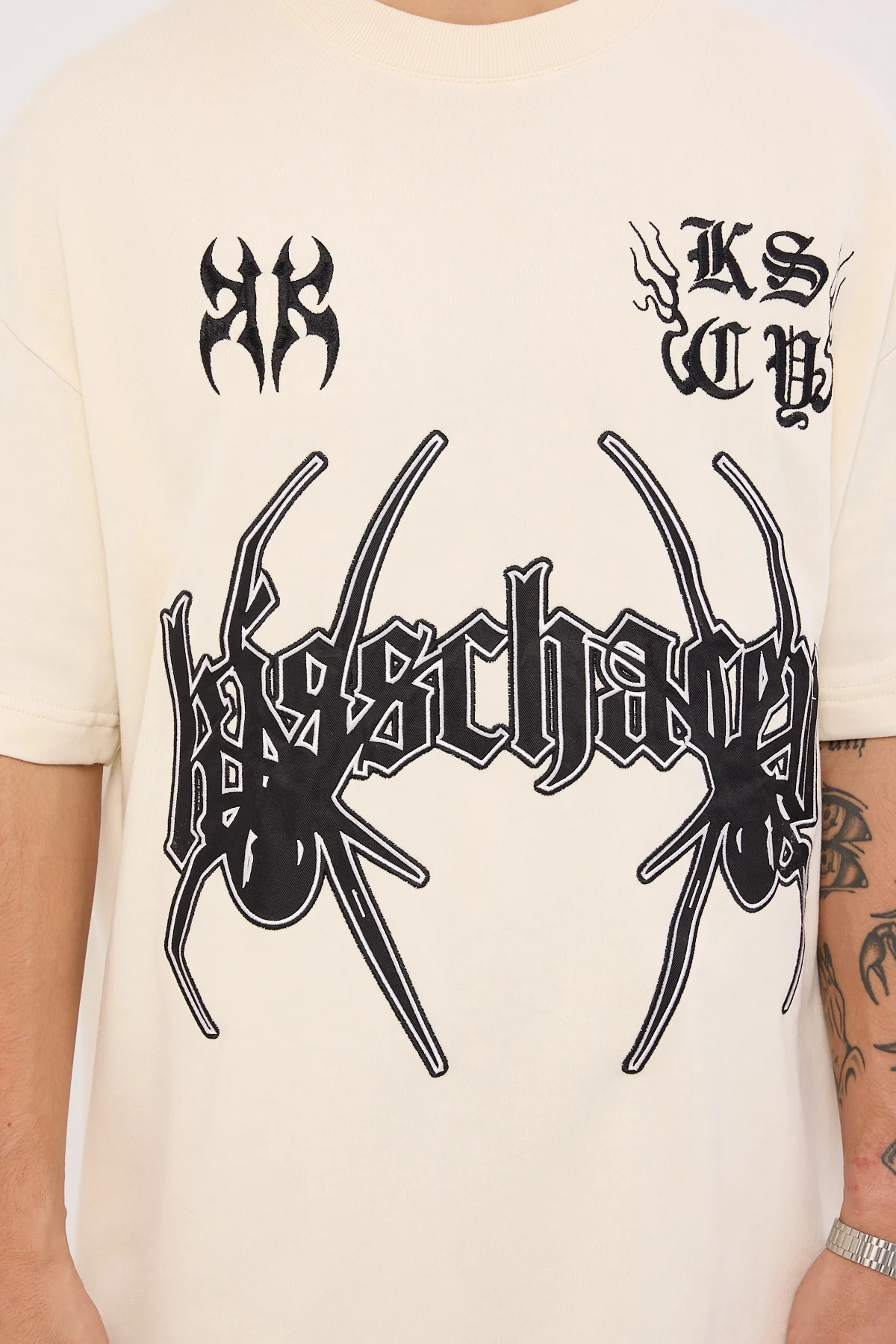 Kiss Chacey Crawl Loopback Street Tee Tofu - Image 3