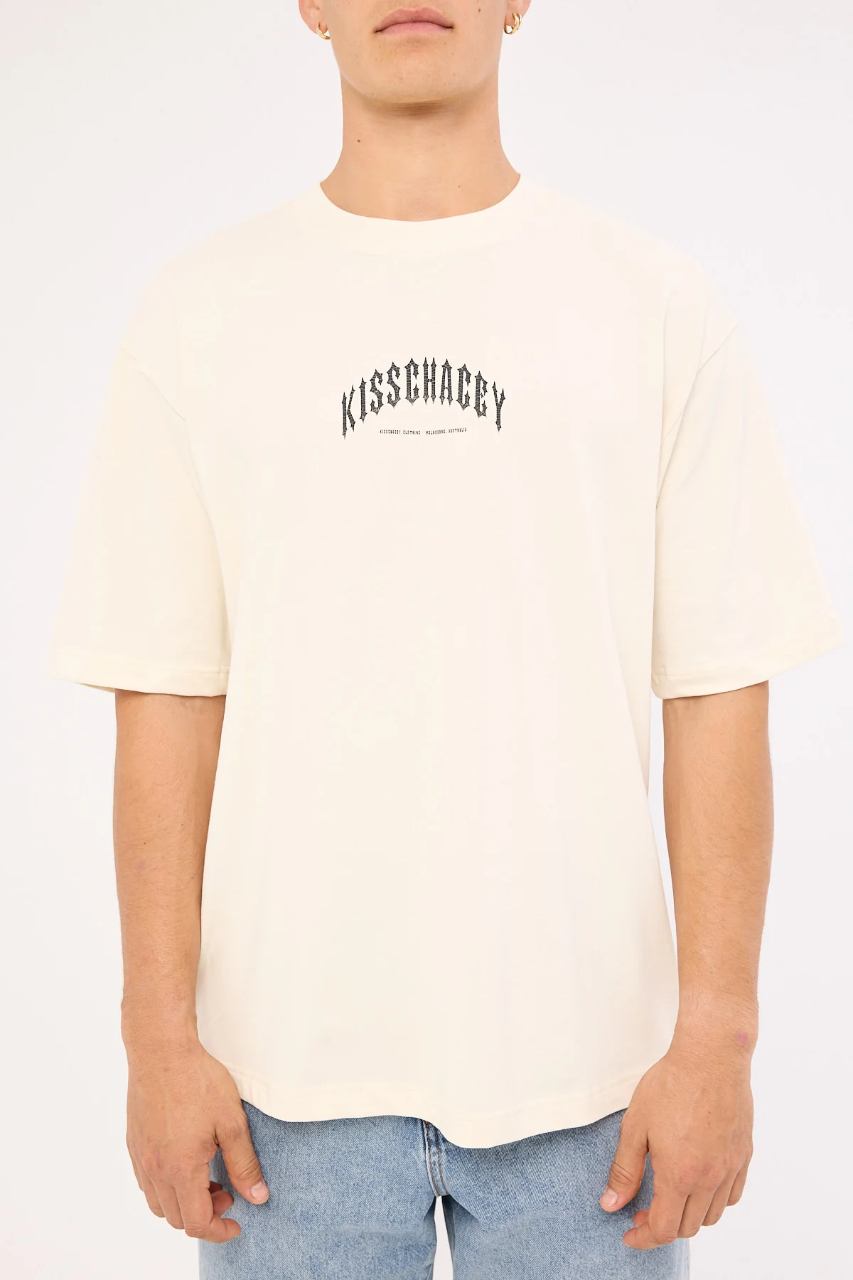 Kiss Chacey Manor Street Tee Tofu - Image 6