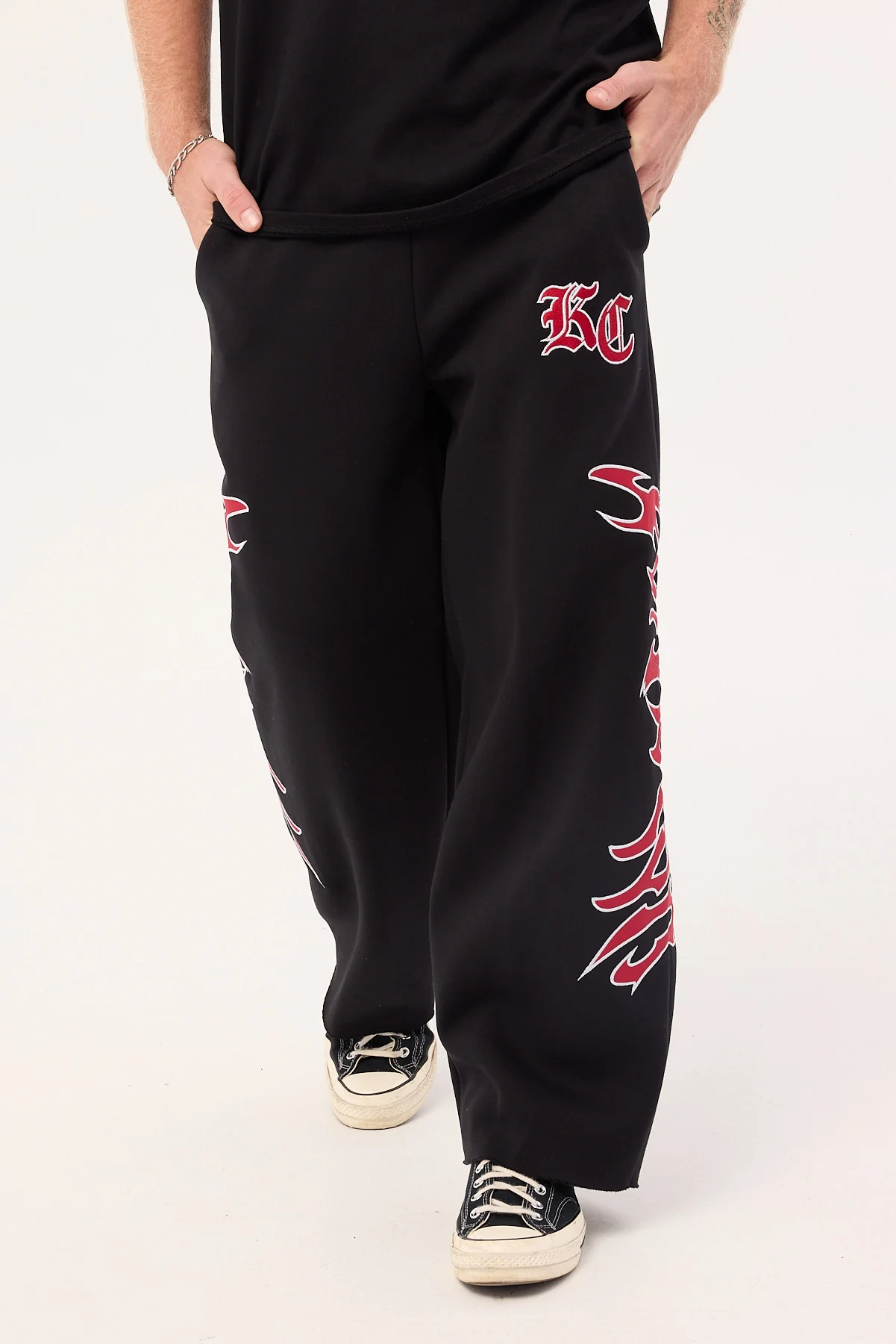 Kiss Chacey RAZOR BAGGY SWEATPANTS Jet Black - Image 3