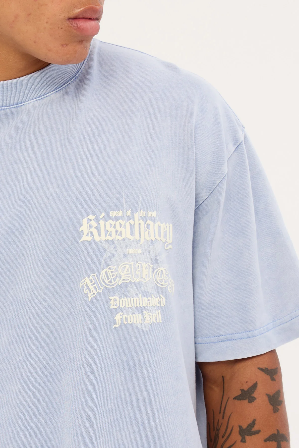 Kiss Chacey Strider Street Tee Snow Allure - Image 4