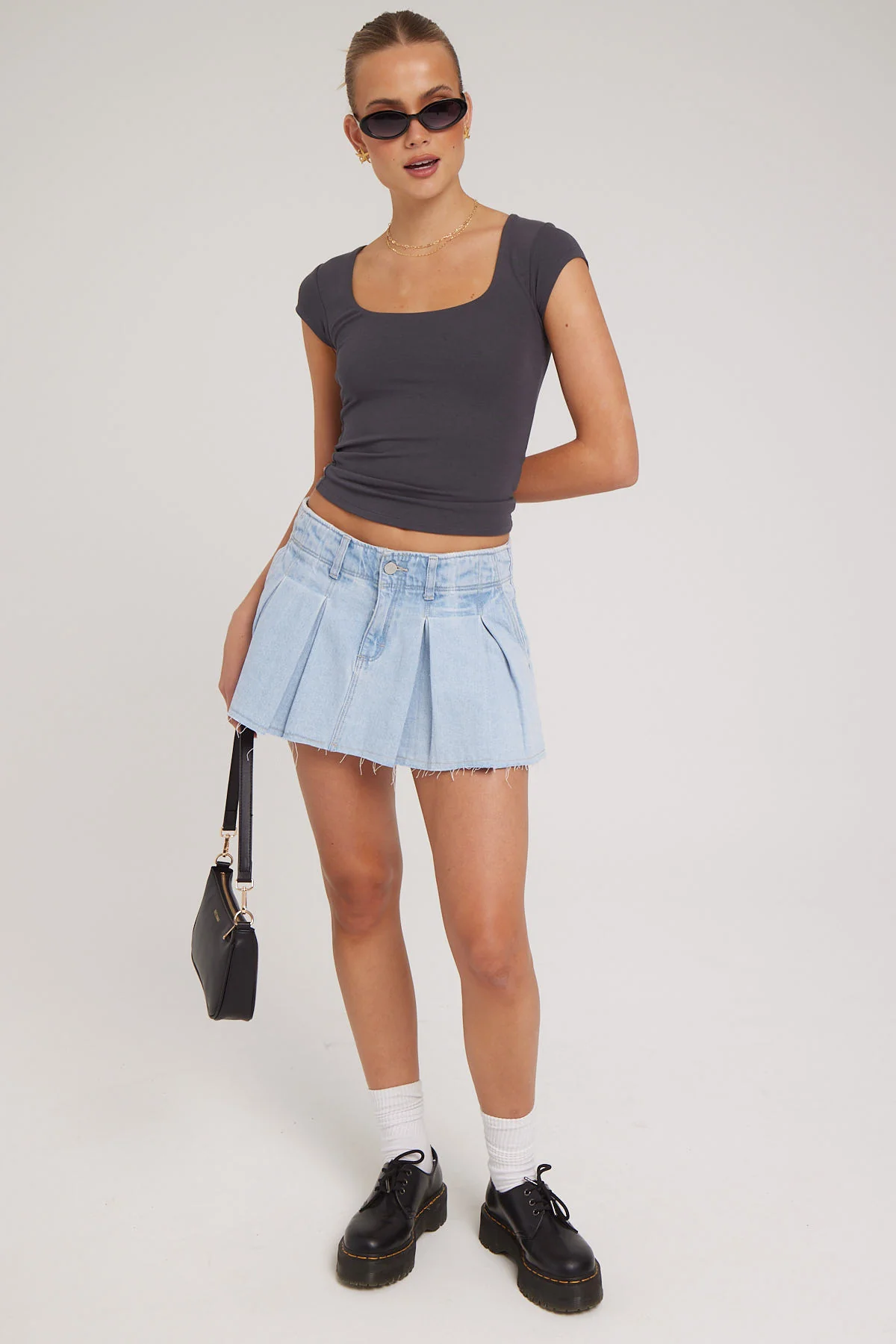 L&t Cap Sleeve Scoop T-Shirt Charcoal - Image 2