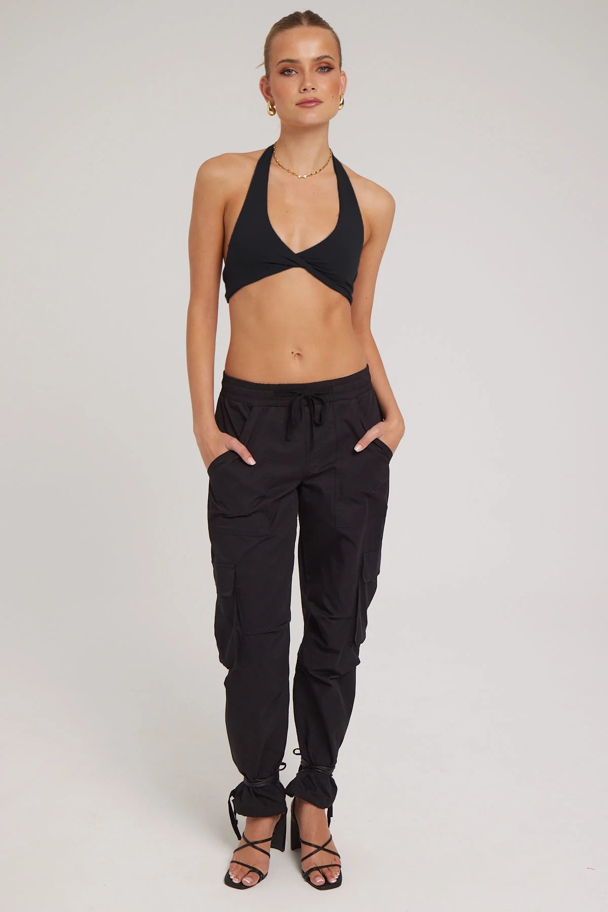 L&t Halter Twist Bralette Black - Image 2