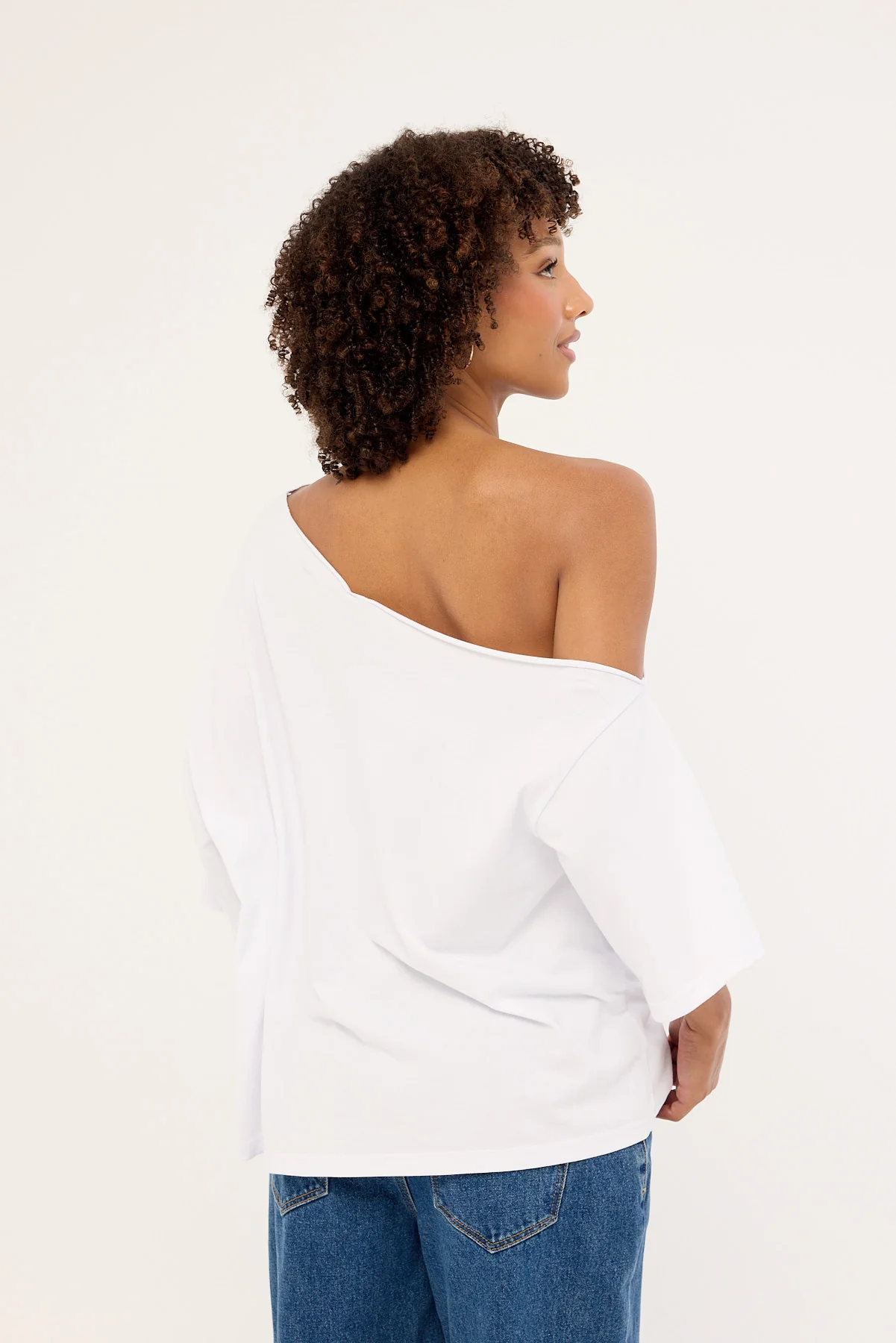 L&t Off Shoulder Relaxed Tee White - Image 7
