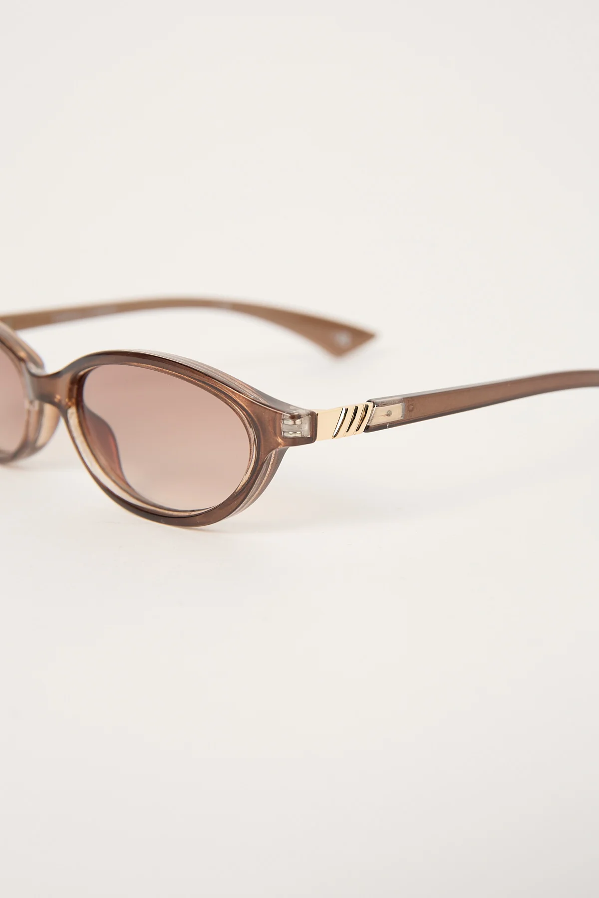 Le Specs Duskfall Pearl Chocolate/Warm Smoke Gradient - Image 4