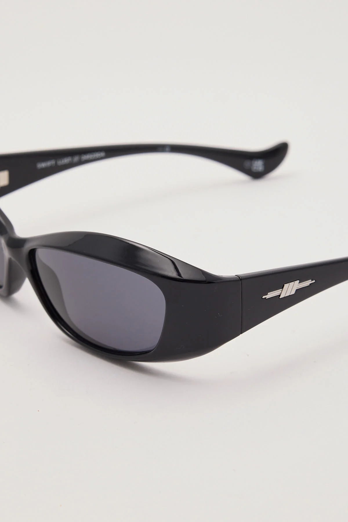 Le Specs Swift Lust Black - Image 2