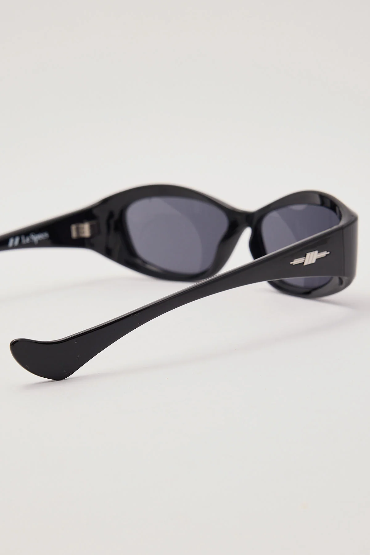 Le Specs Swift Lust Black - Image 3