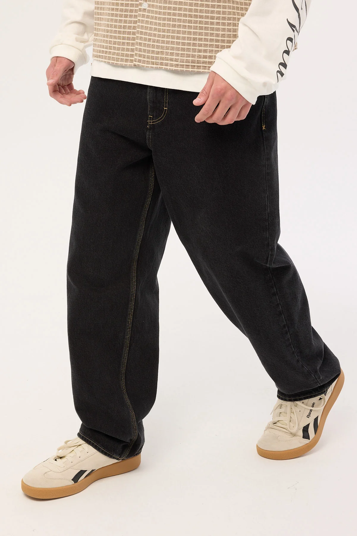 Lee L-Four Black Superused - Image 5