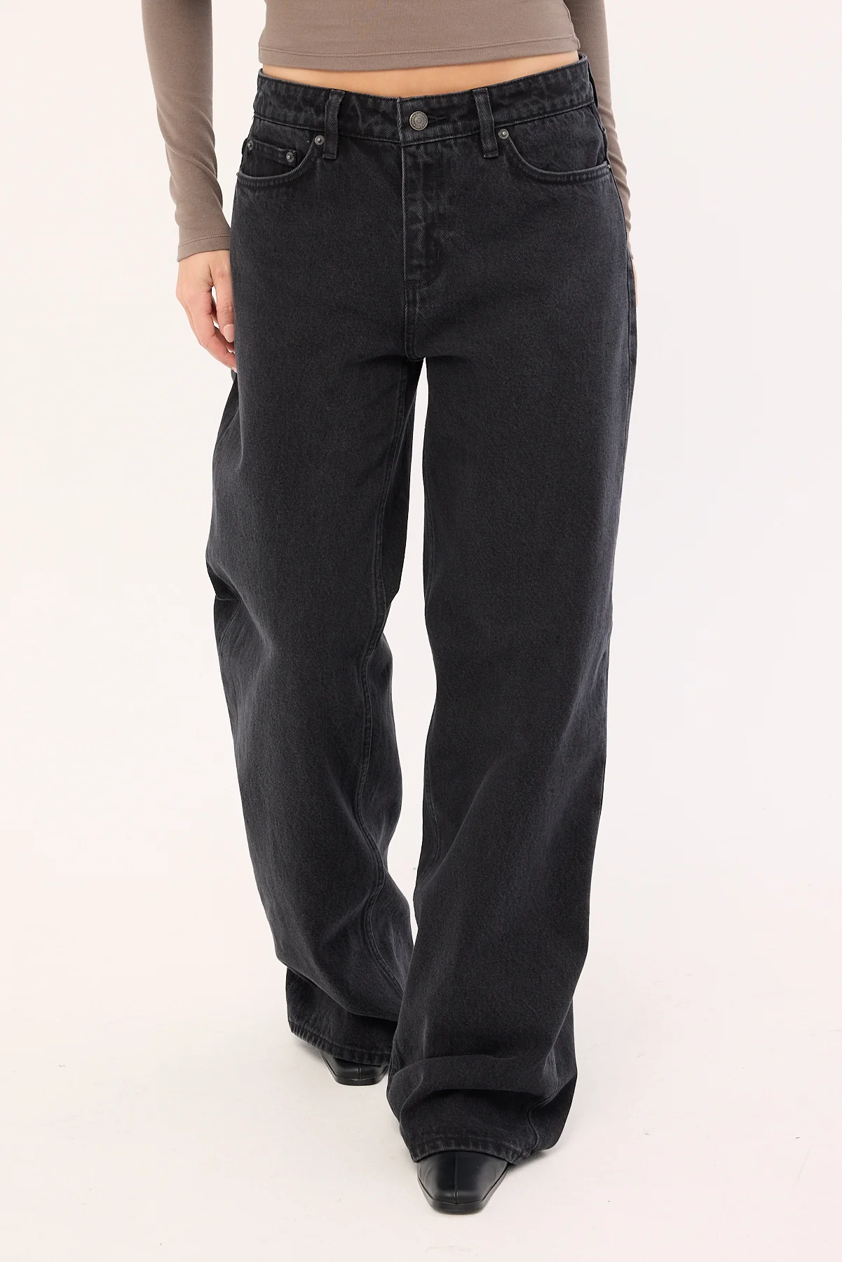 Lee Low Slouch Jean Black Super Used - Image 3