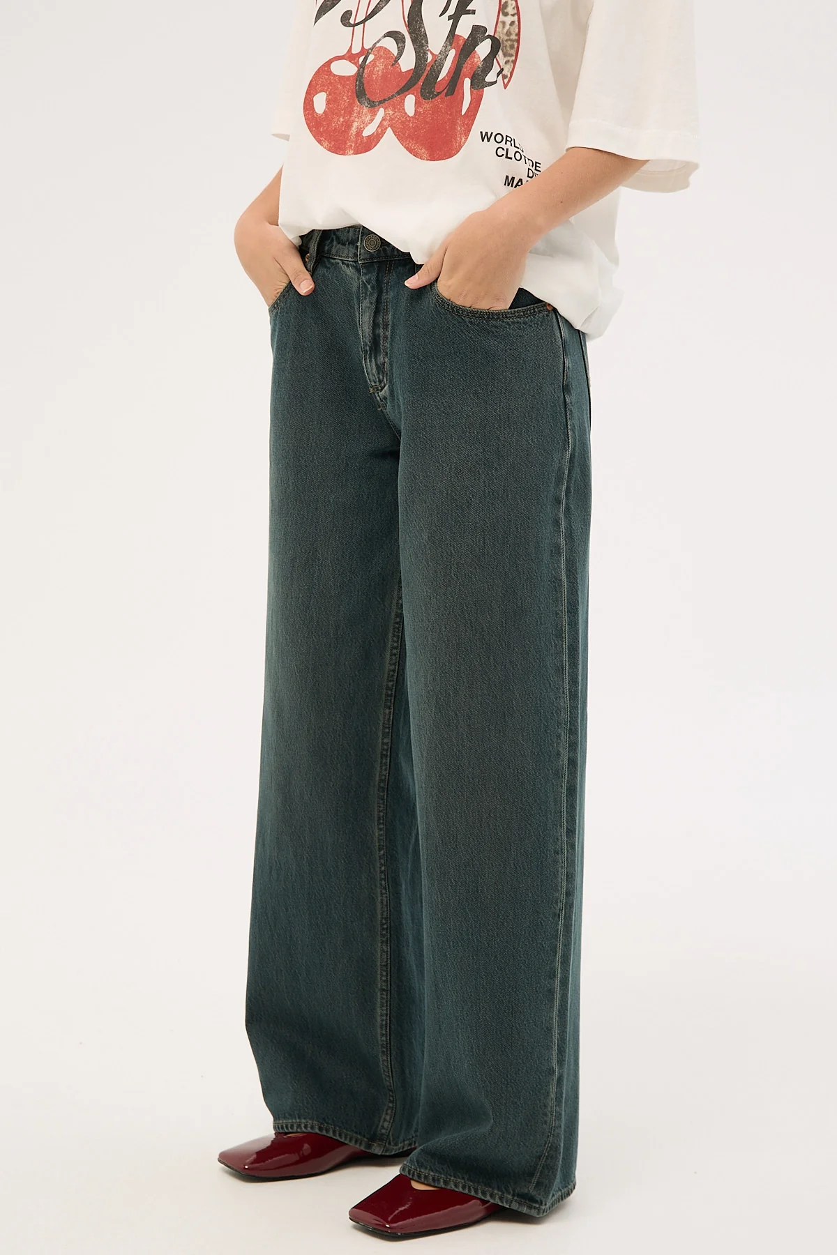 Lee Low Slouch Jean Smoked Tea - Image 4
