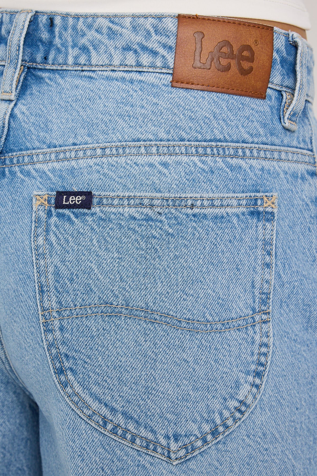 Lee Low Slouch Jort Crystal Blue - Image 4