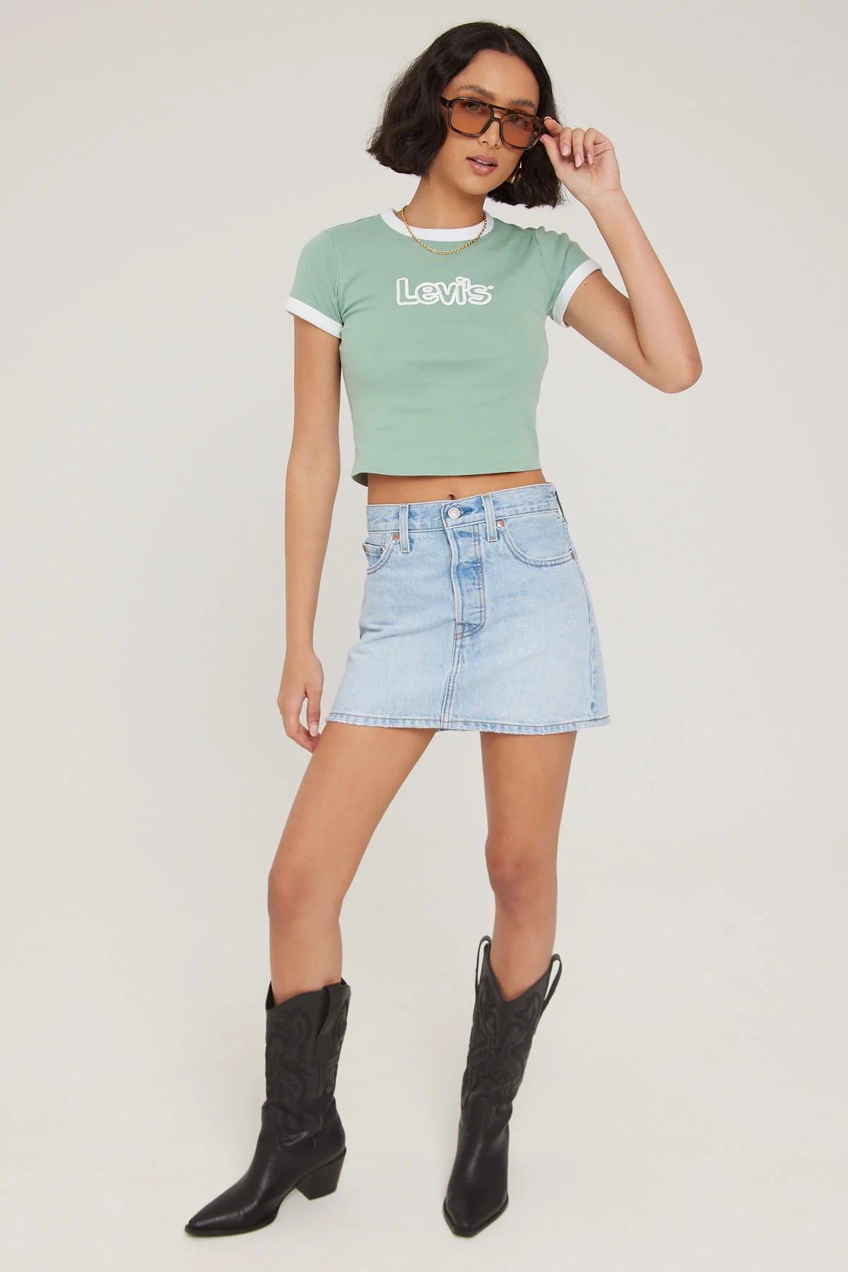 Levi's Icon Skirt Front and Center - Image 2