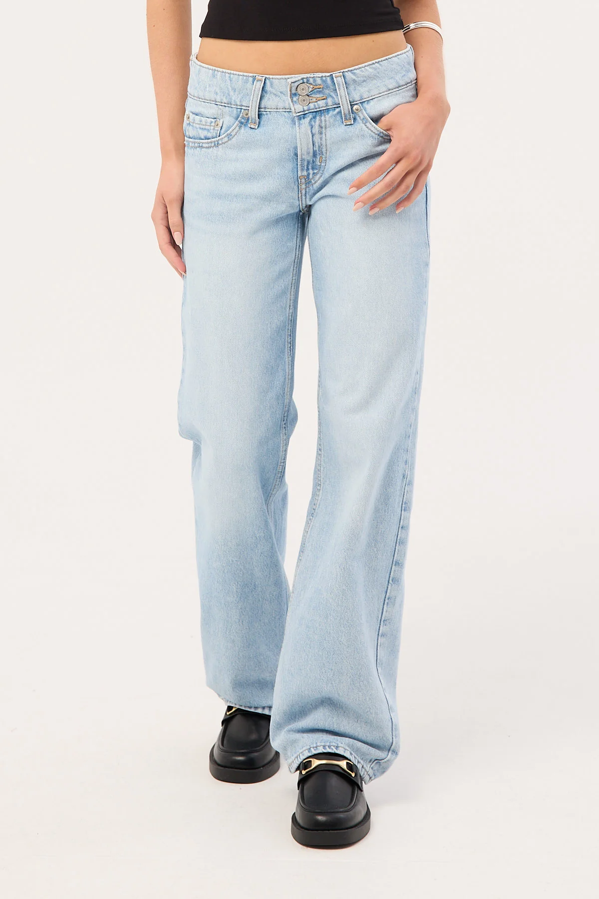 Levi's Superlow Loose Jean Abraided Art - Image 2