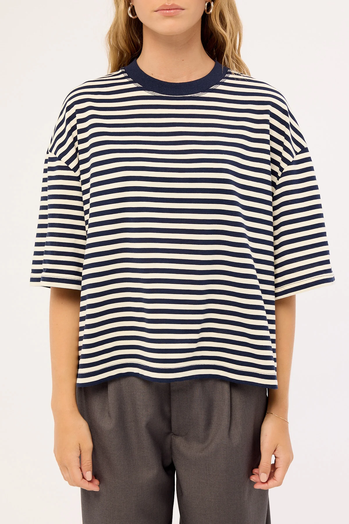 Lioness Bloom Short Sleeve White Navy Stripe - Image 12