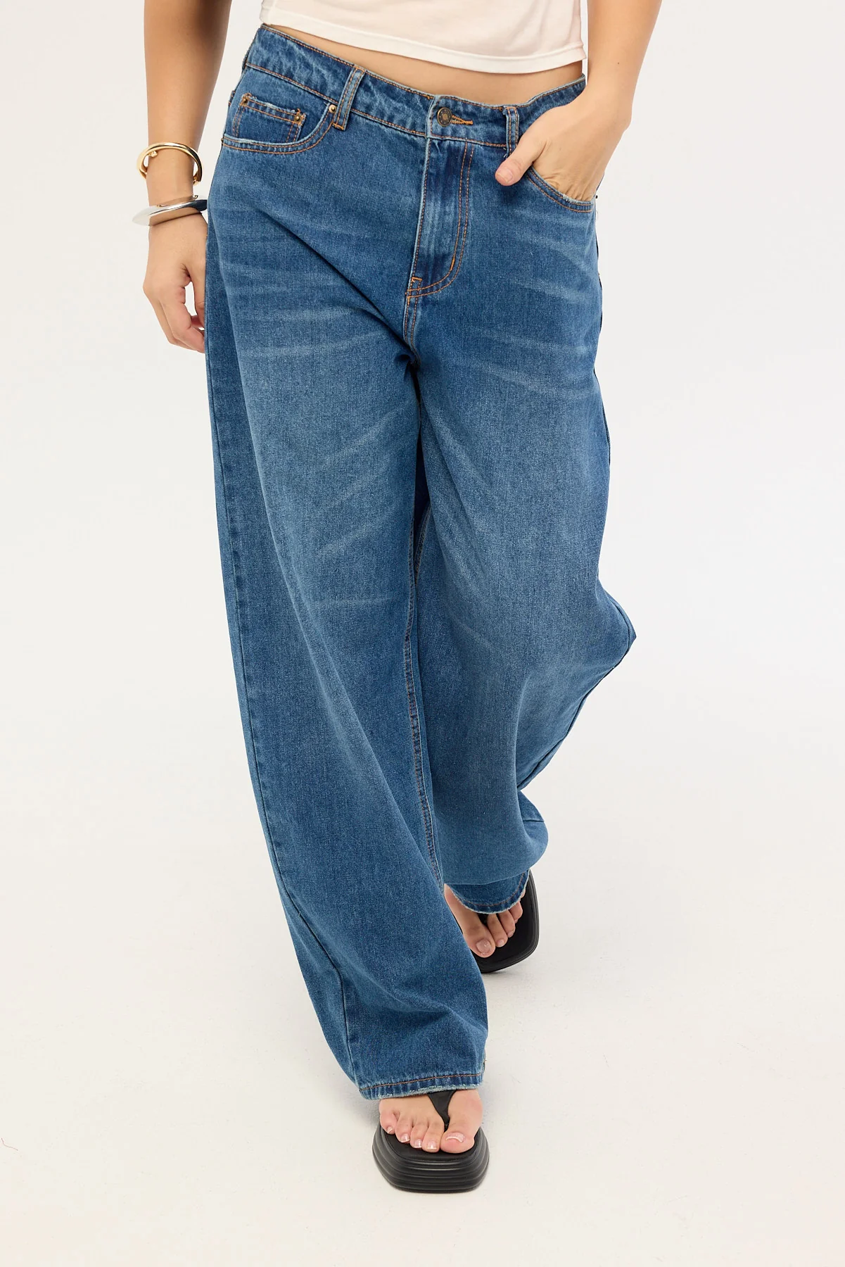 Lioness Evolve Jean Mid Blue - Image 2