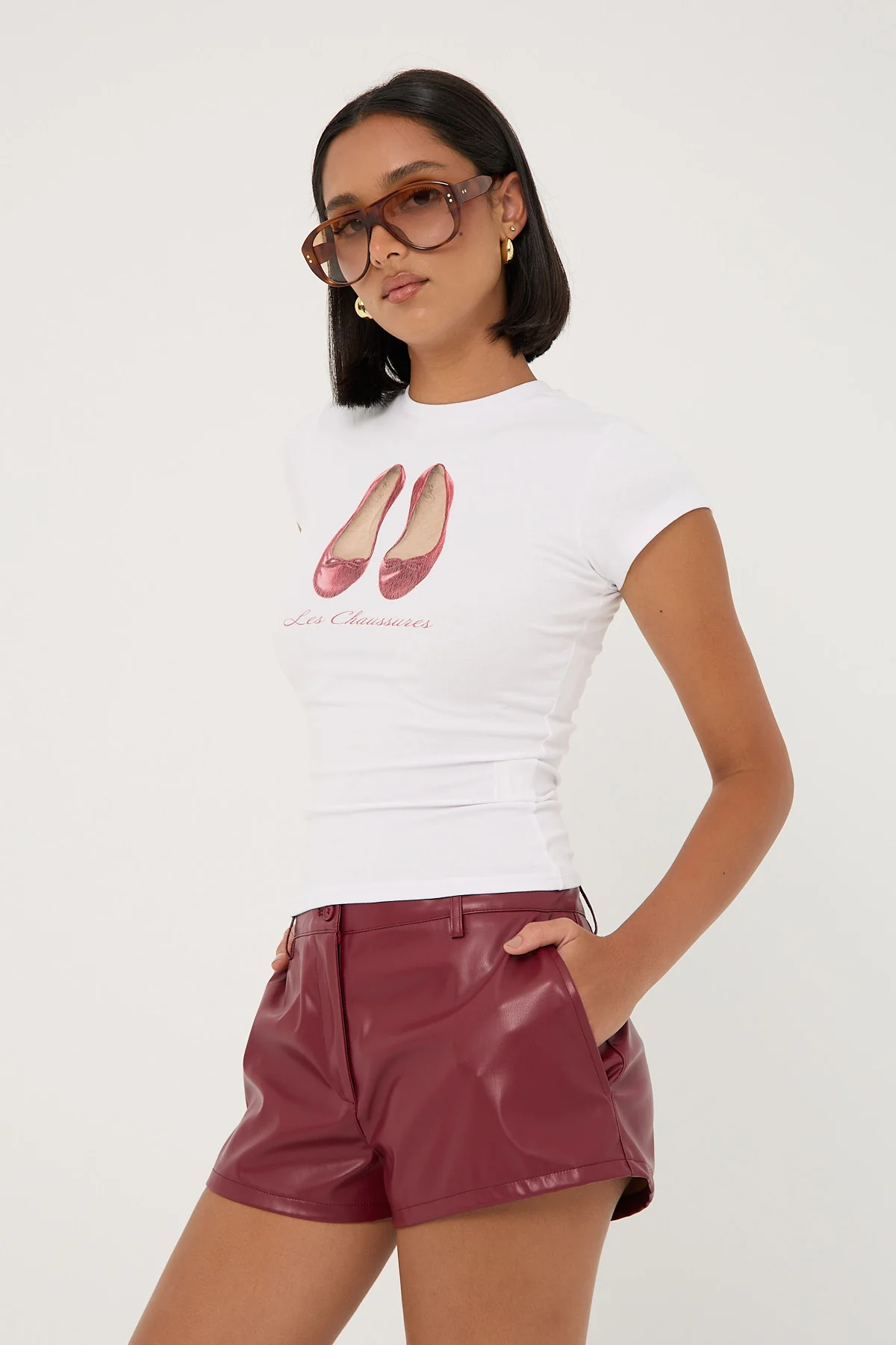Lioness Leo Shorts Burgundy - Image 4